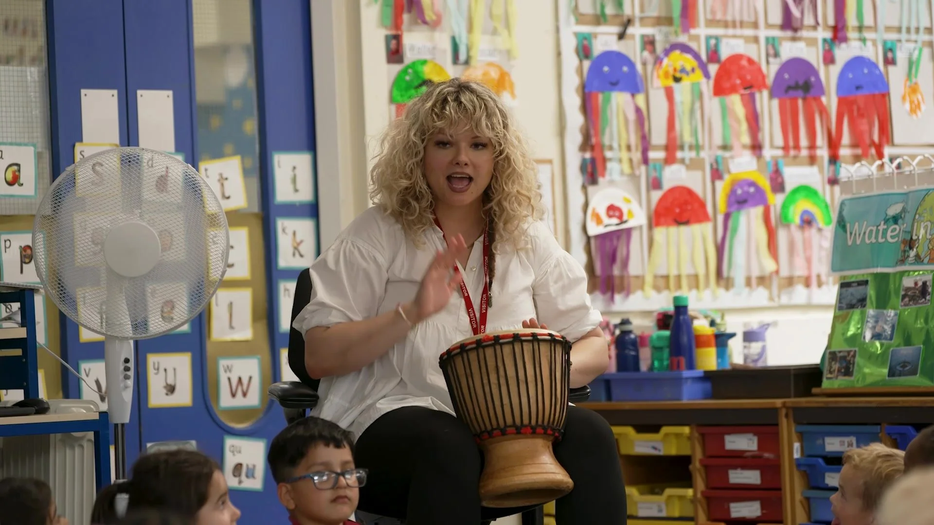 A music lesson with drums