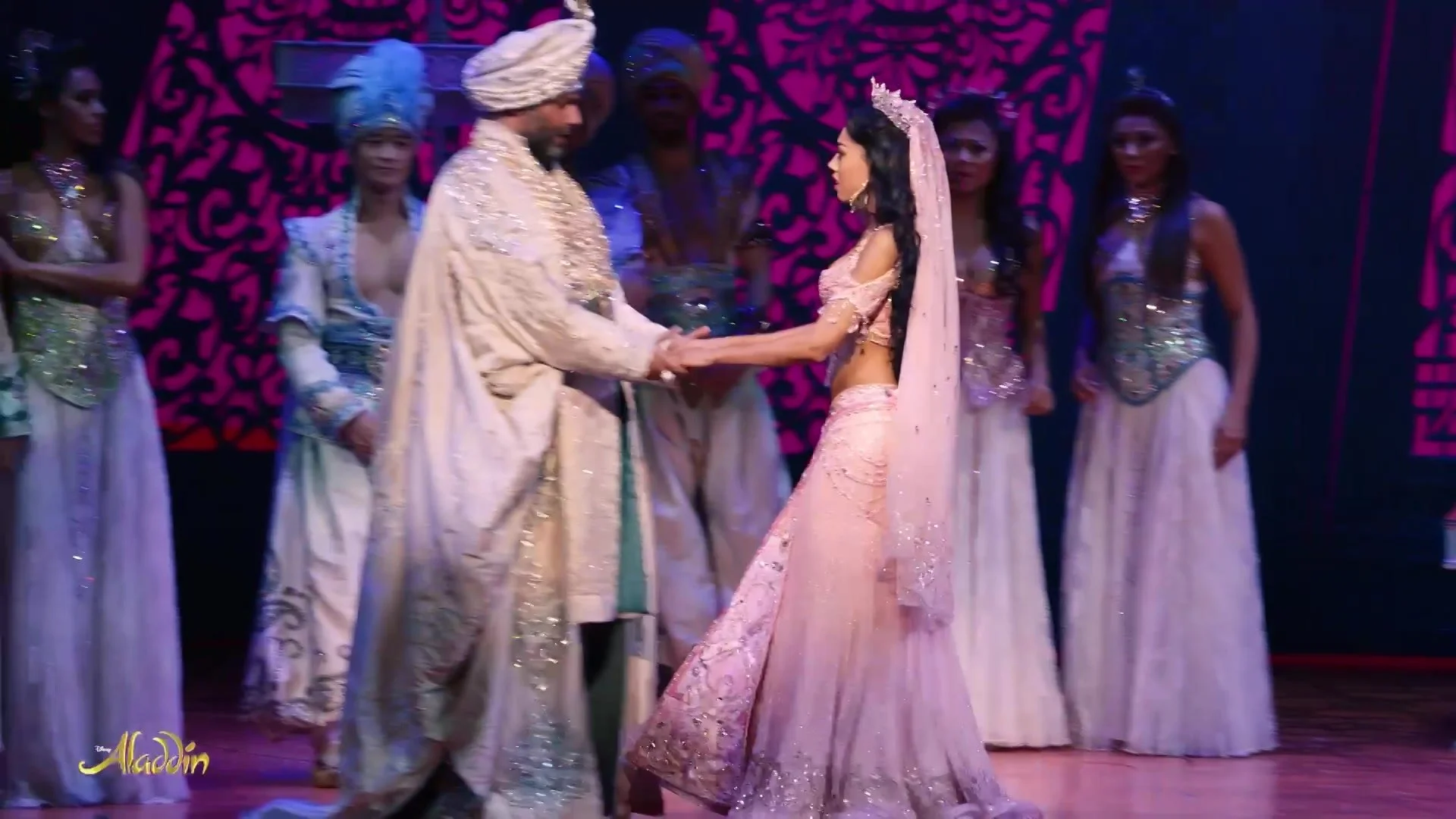 disney-aladdin-behind-the-scenes-series-meet-the-characters.jpg