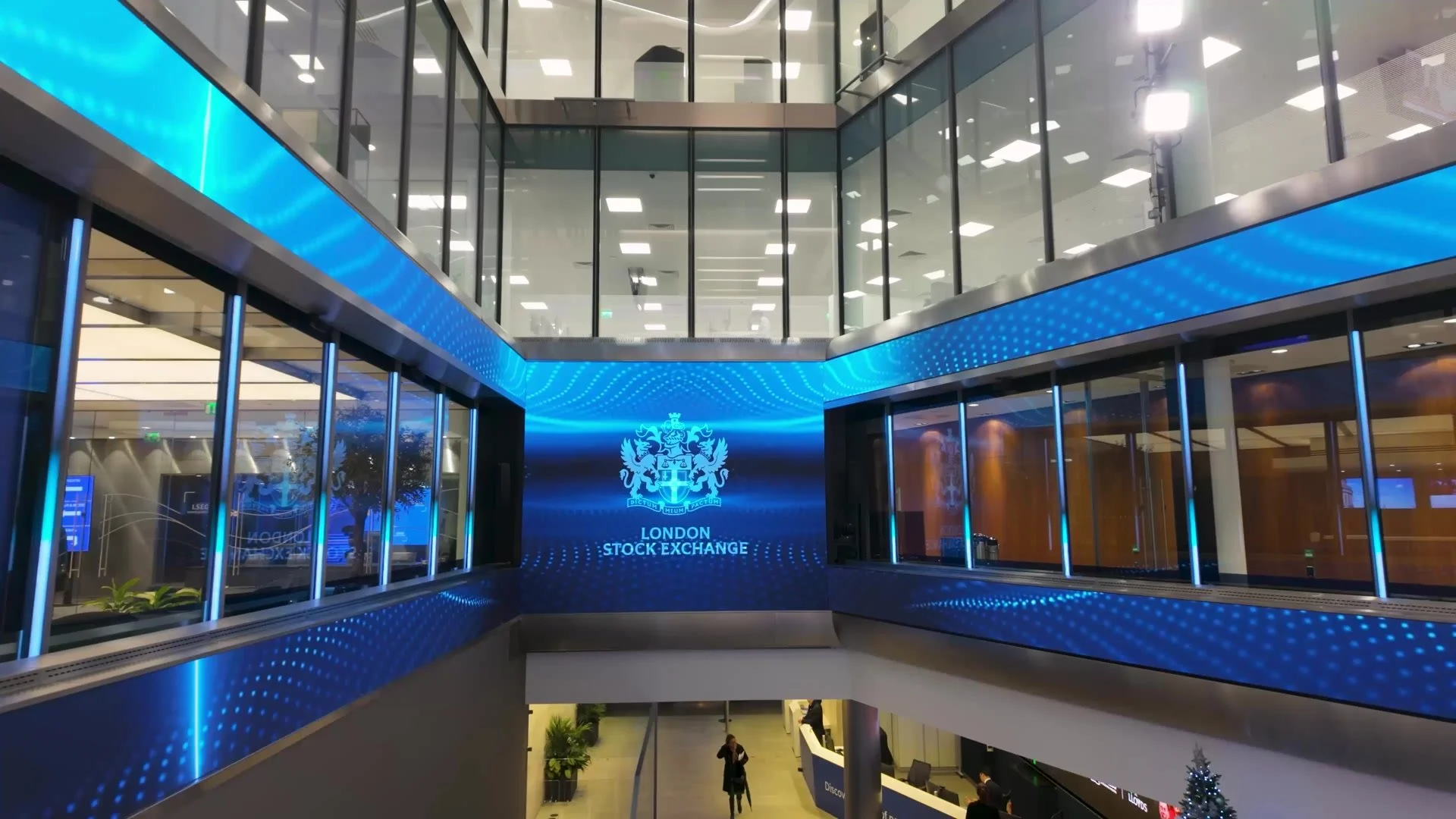 lloyds-british-business-excellence-awards-london-stock-exchange-video-london-stock-exchange-atrium.jpg