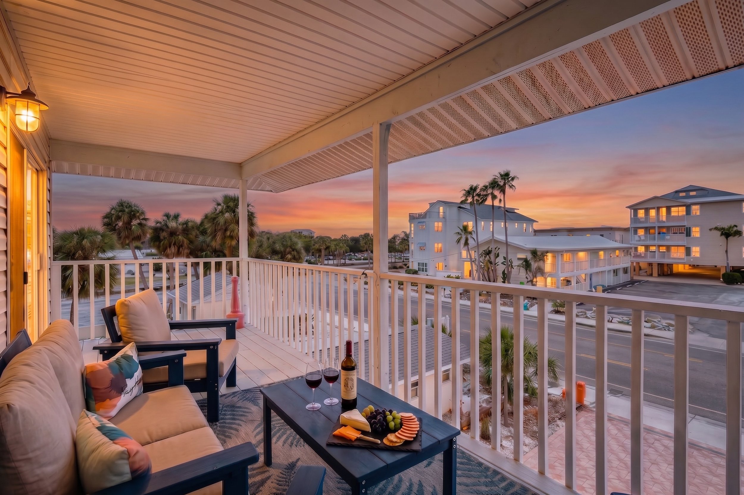 03 - Deck 3 - wine - rug - twilight.jpg