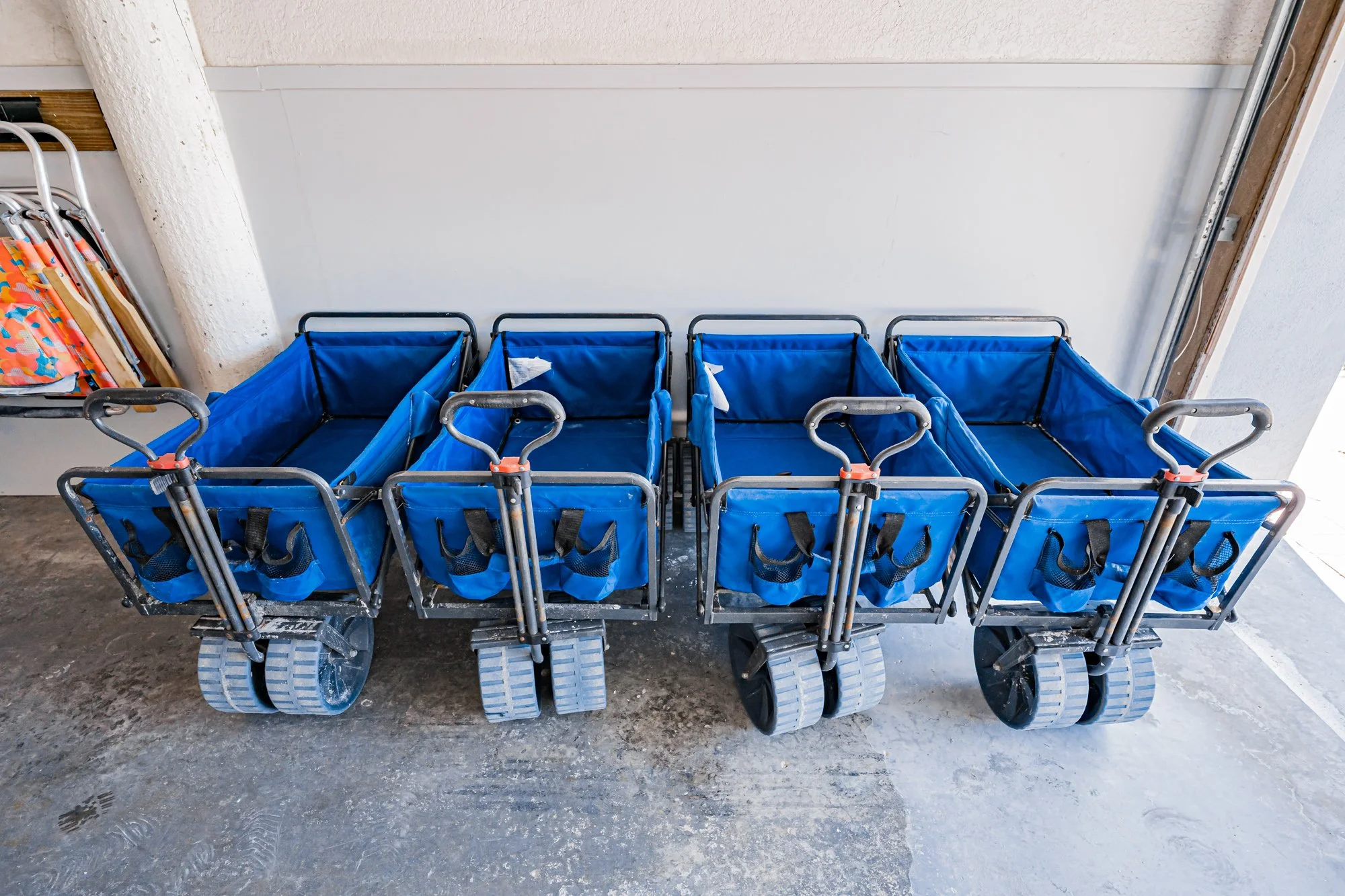 28 - Beach Gear - beach carts 1.jpg
