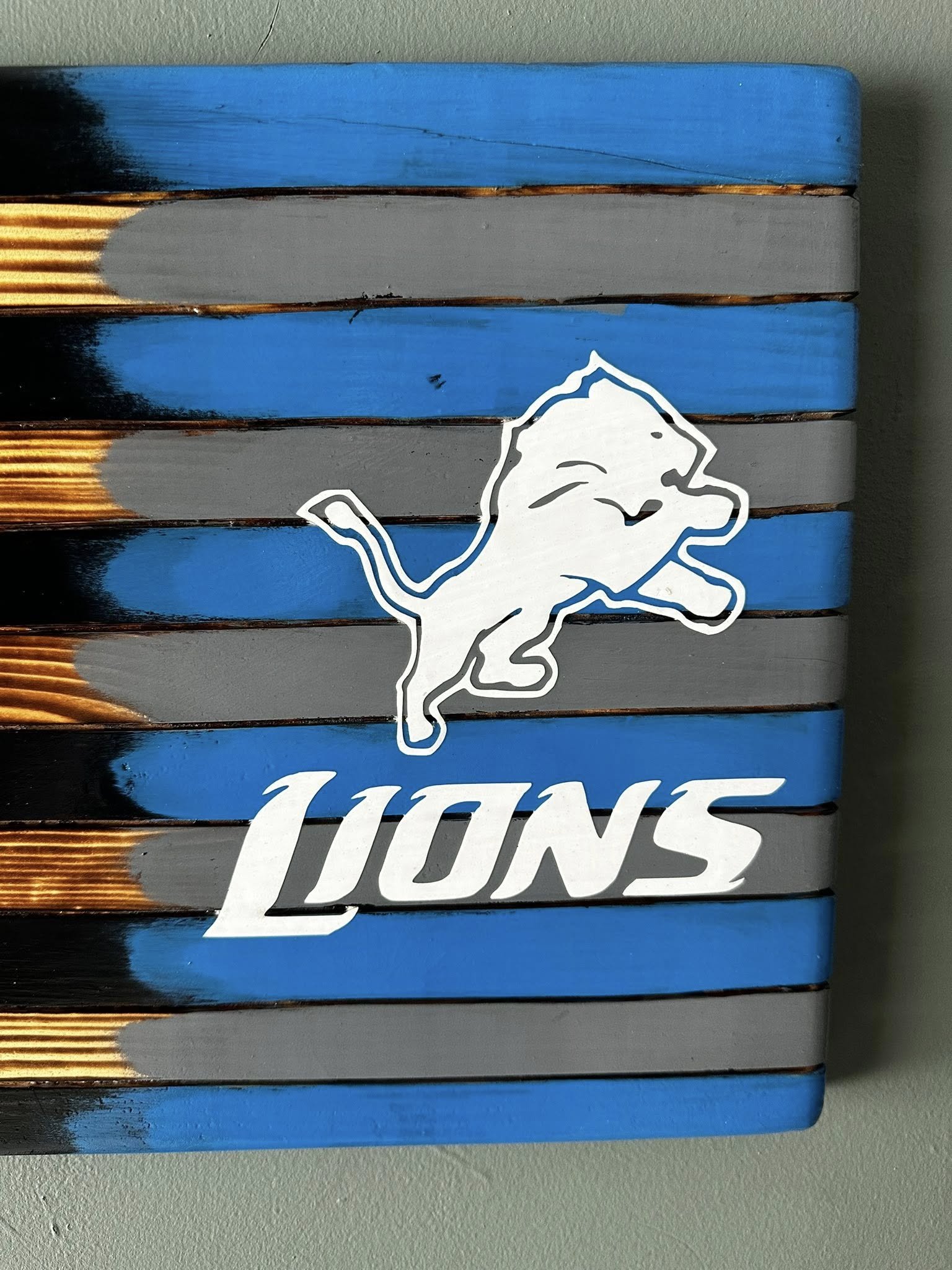 lions flag .jpg