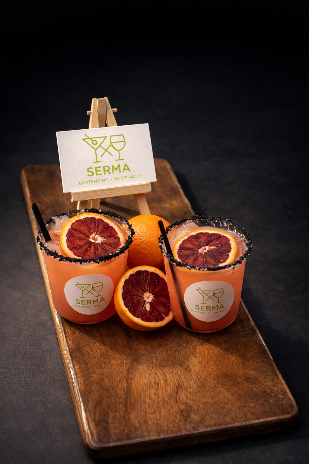 BLOOD ORANGE CITRUS MARGARITA


A refreshing blend of fresh blood orange, lime, and premium tequila, finished with a bold citrus garnish and signature rim for a beautifully balanced cocktail.