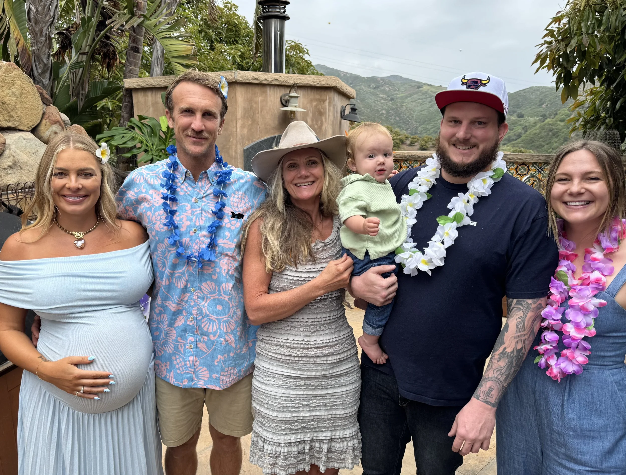 Boys, Daughters -in-Love, baby Carter