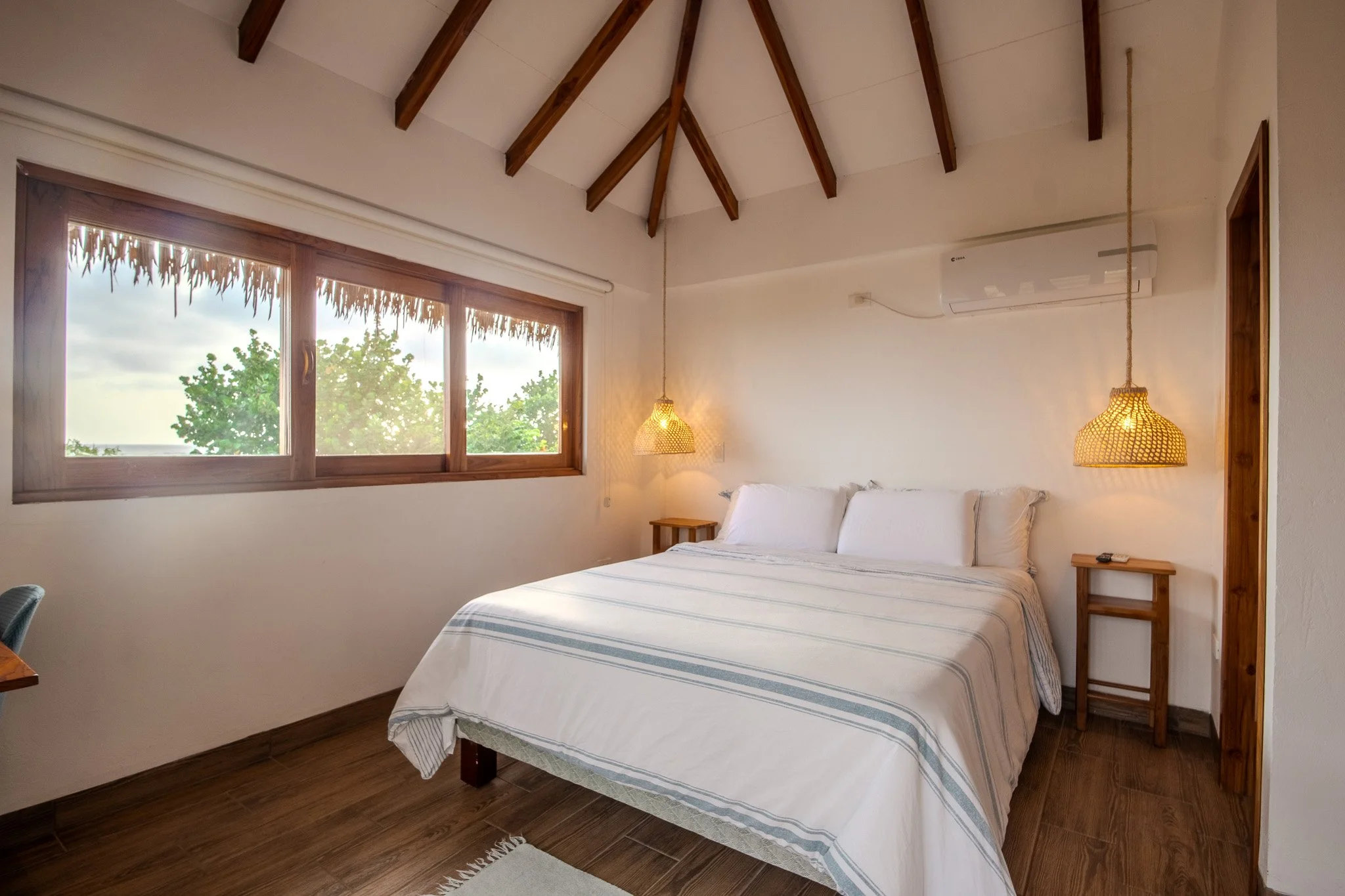 Vortex_593_Villa_Tourtuga_0103.jpg