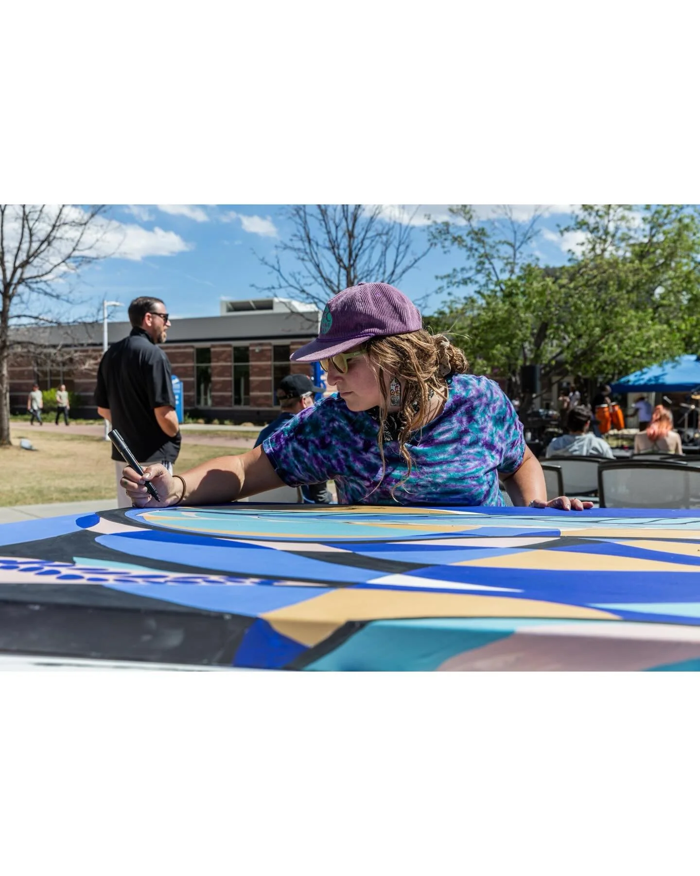 Had a great time making collaborative and community art at @frccwolffest @frccedu! 
.
#chelseagilmoreart #communitymural #muralist #coloradomuralist #fortcollins