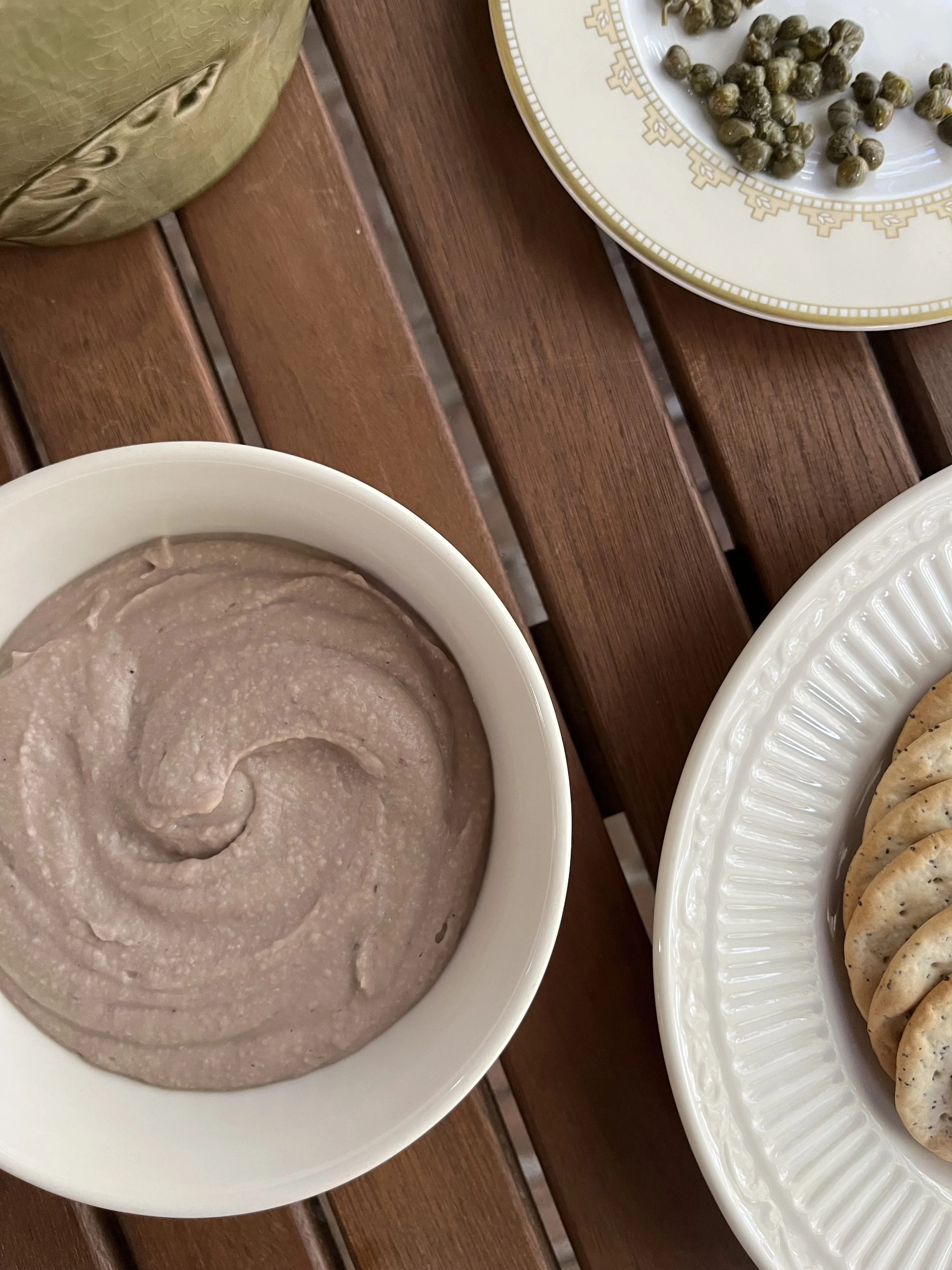 Easy White Bean Dip Recipe with Capers and Kalamata Olives