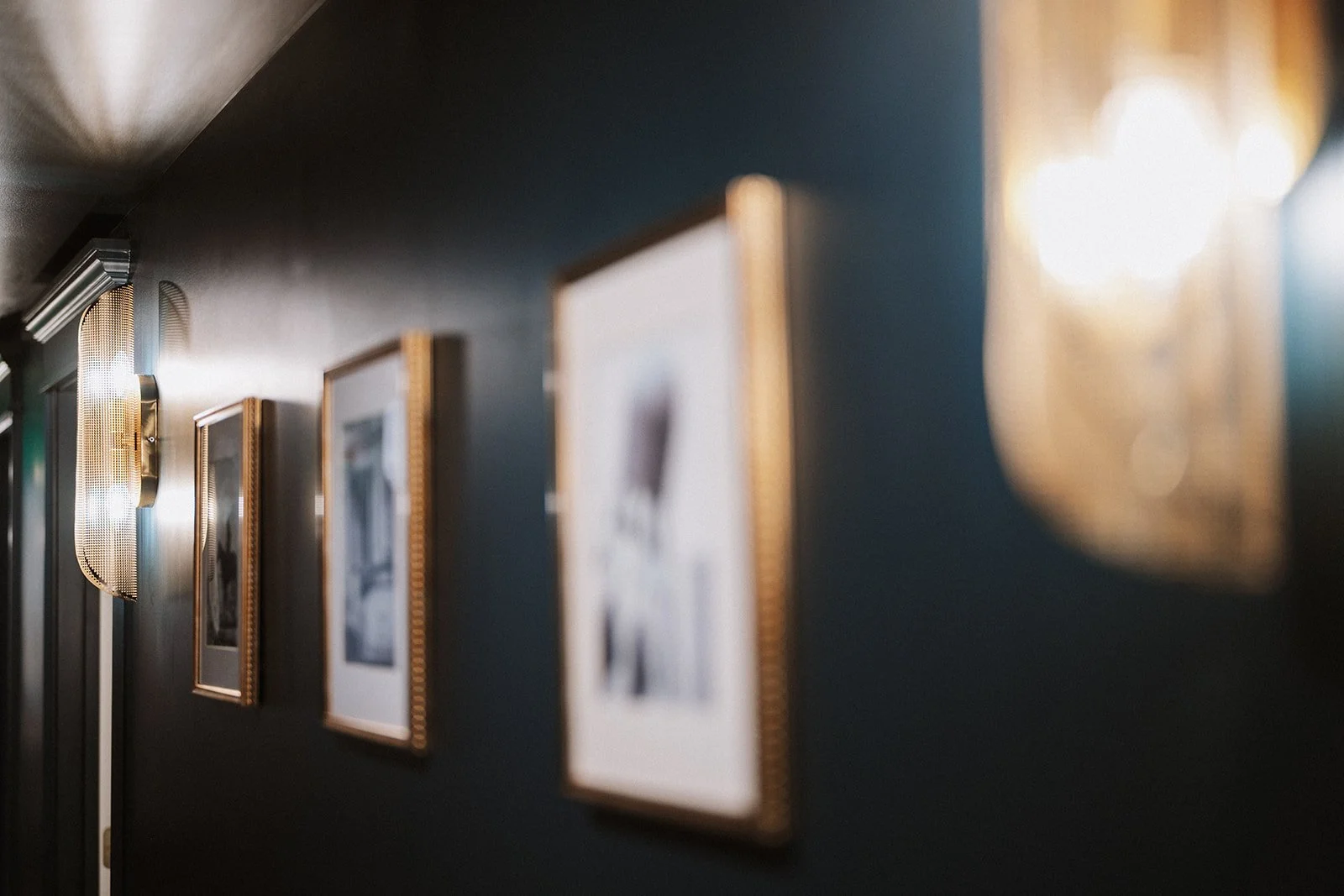 Aventi-Weddings-Melrose-Abbey- 157 - AC105013.jpg