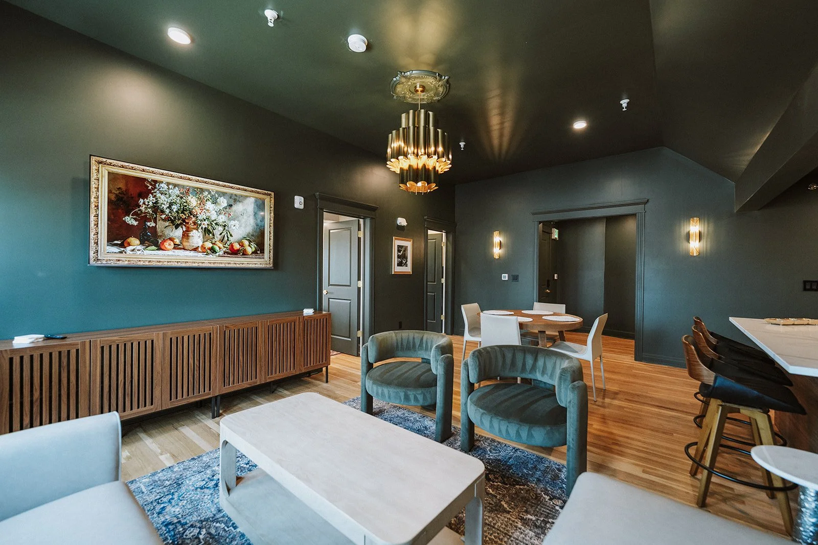 Aventi-Weddings-Melrose-Abbey- 94 - AC104888.jpg