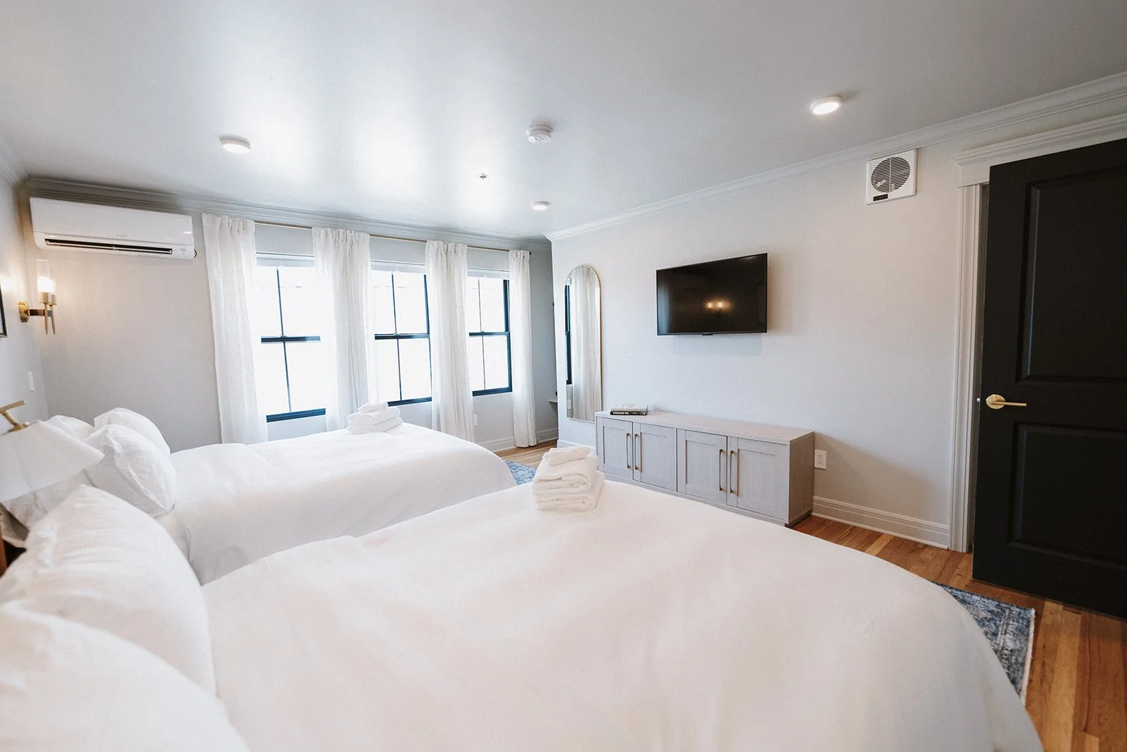 Aventi-Weddings-Melrose-Abbey- 88 - AC104871.jpg