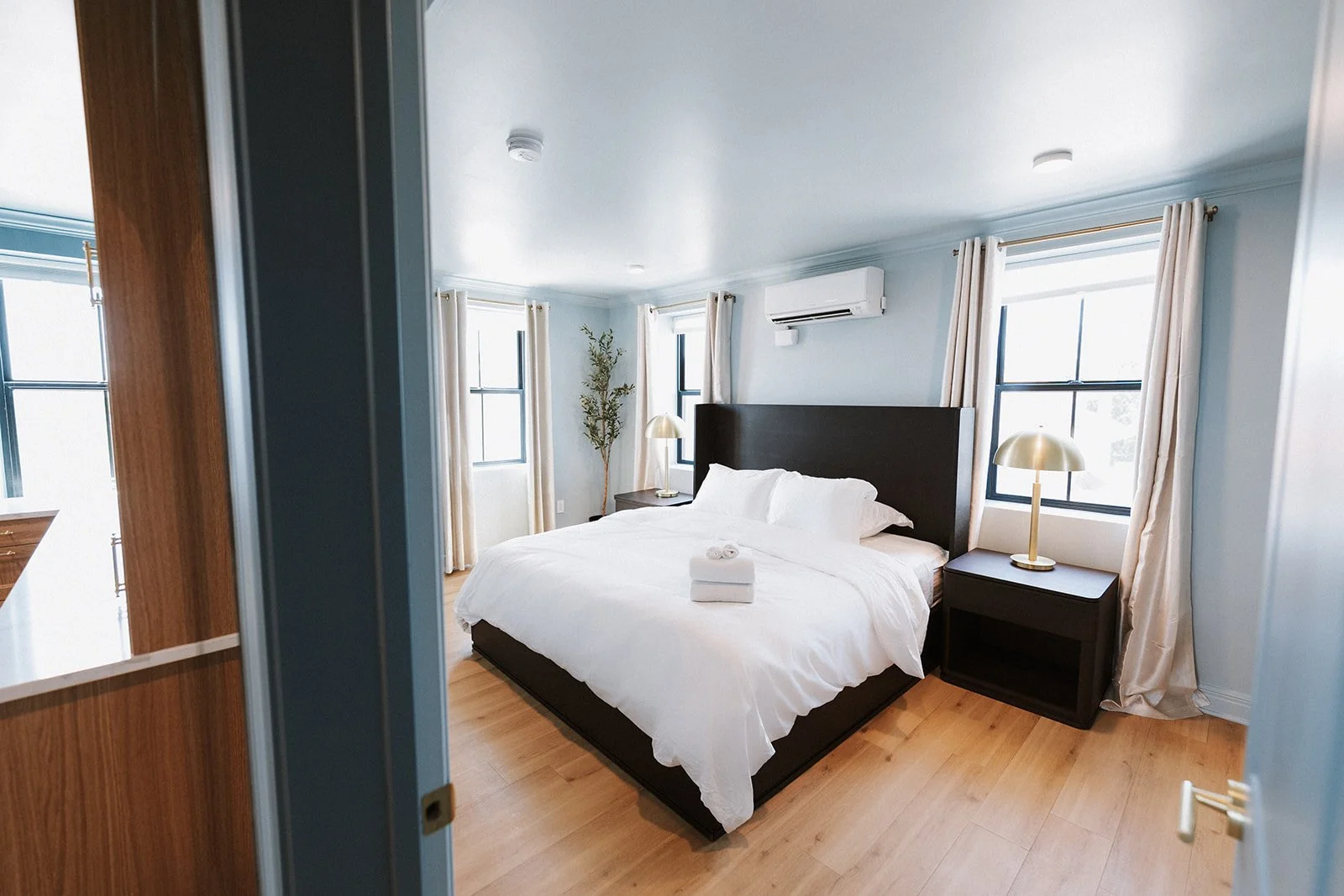 Aventi-Weddings-Melrose-Abbey- 128 - AC104959.jpg