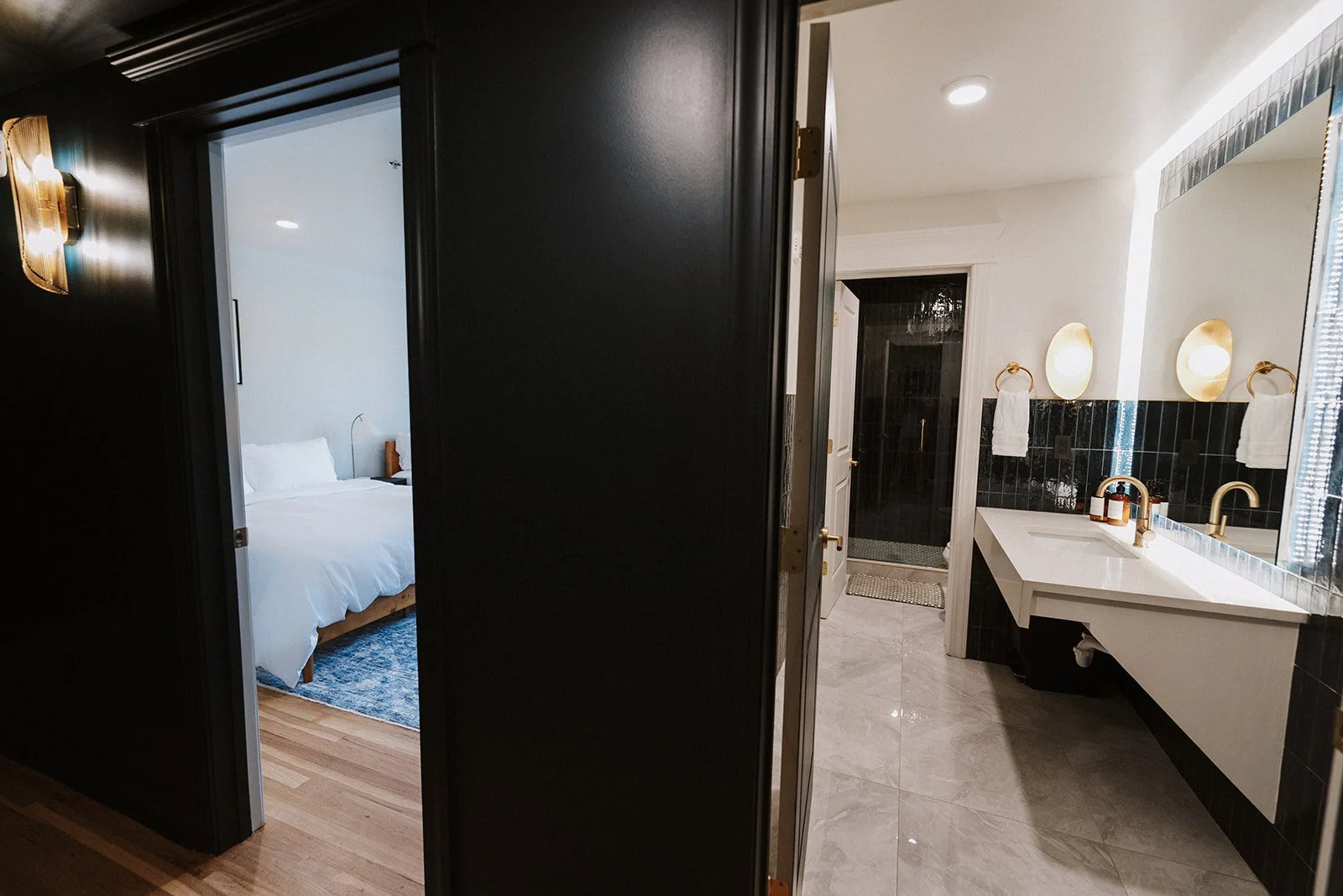 Aventi-Weddings-Melrose-Abbey- 85 - AC104864.jpg