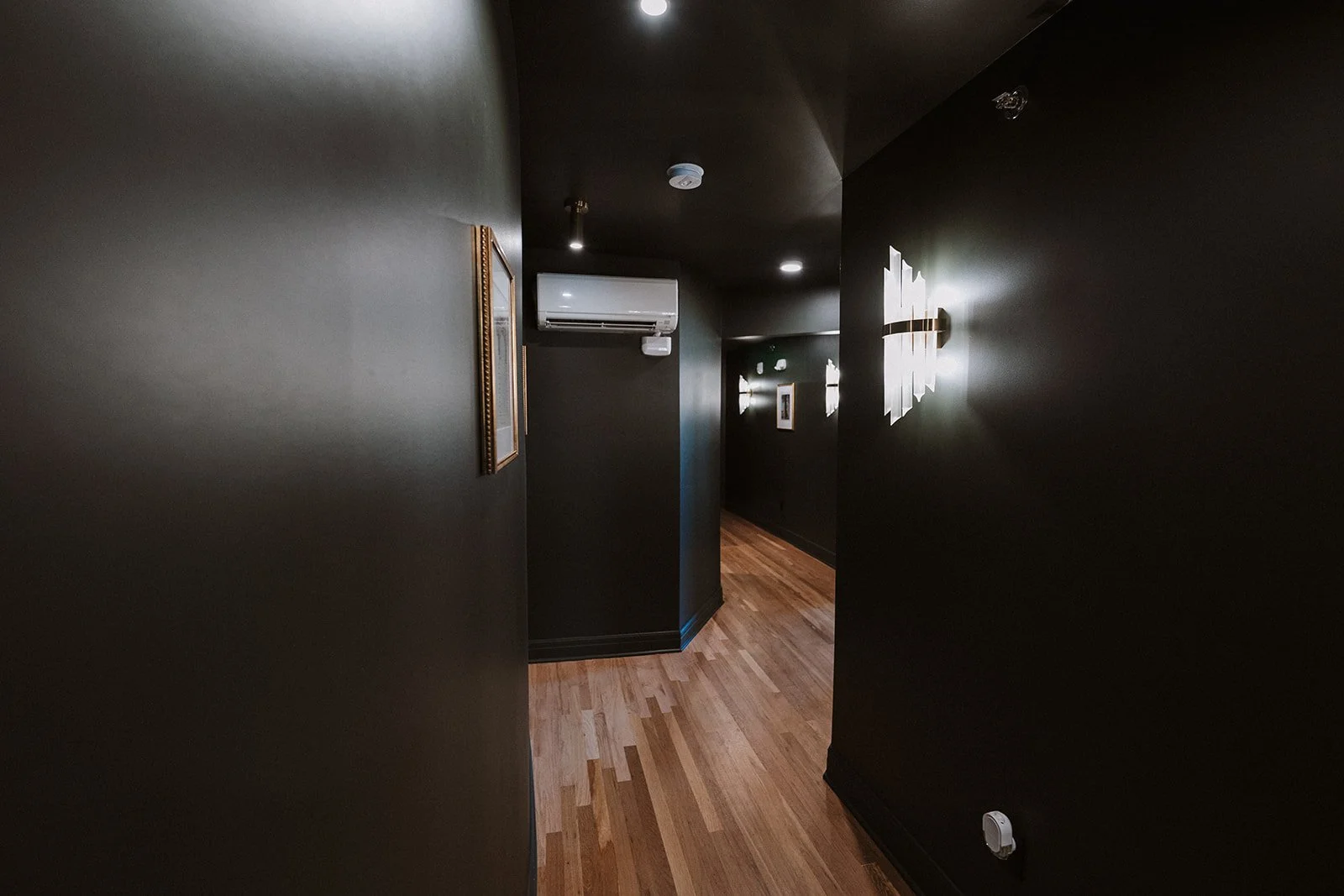 Aventi-Weddings-Melrose-Abbey- 107 - AC104915.jpg