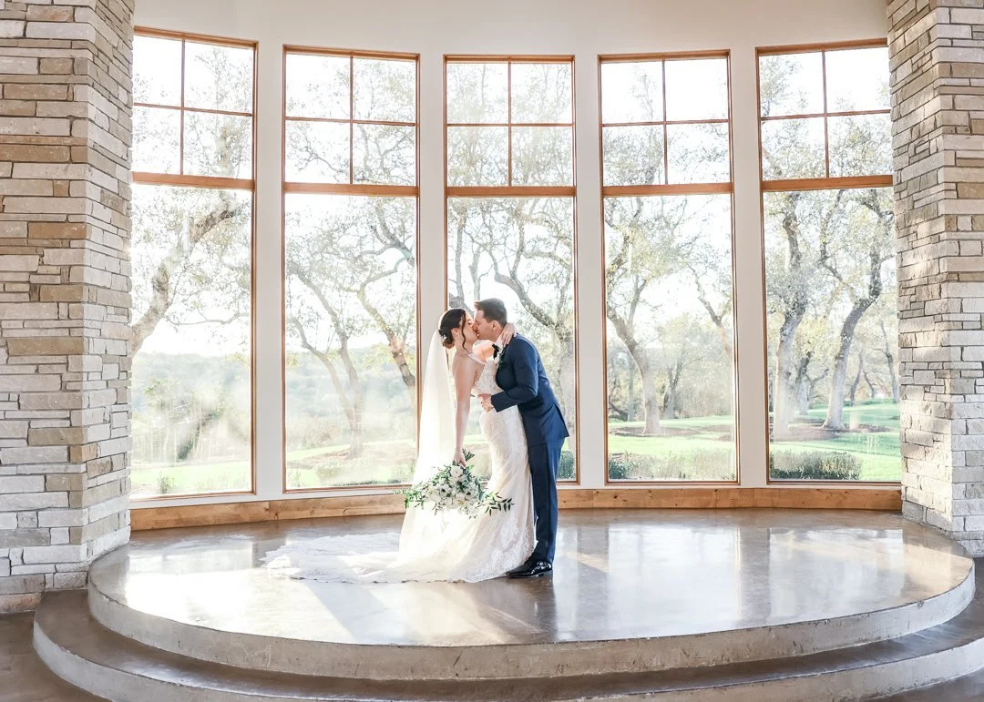 A Winter Wedding For Alex And Sean