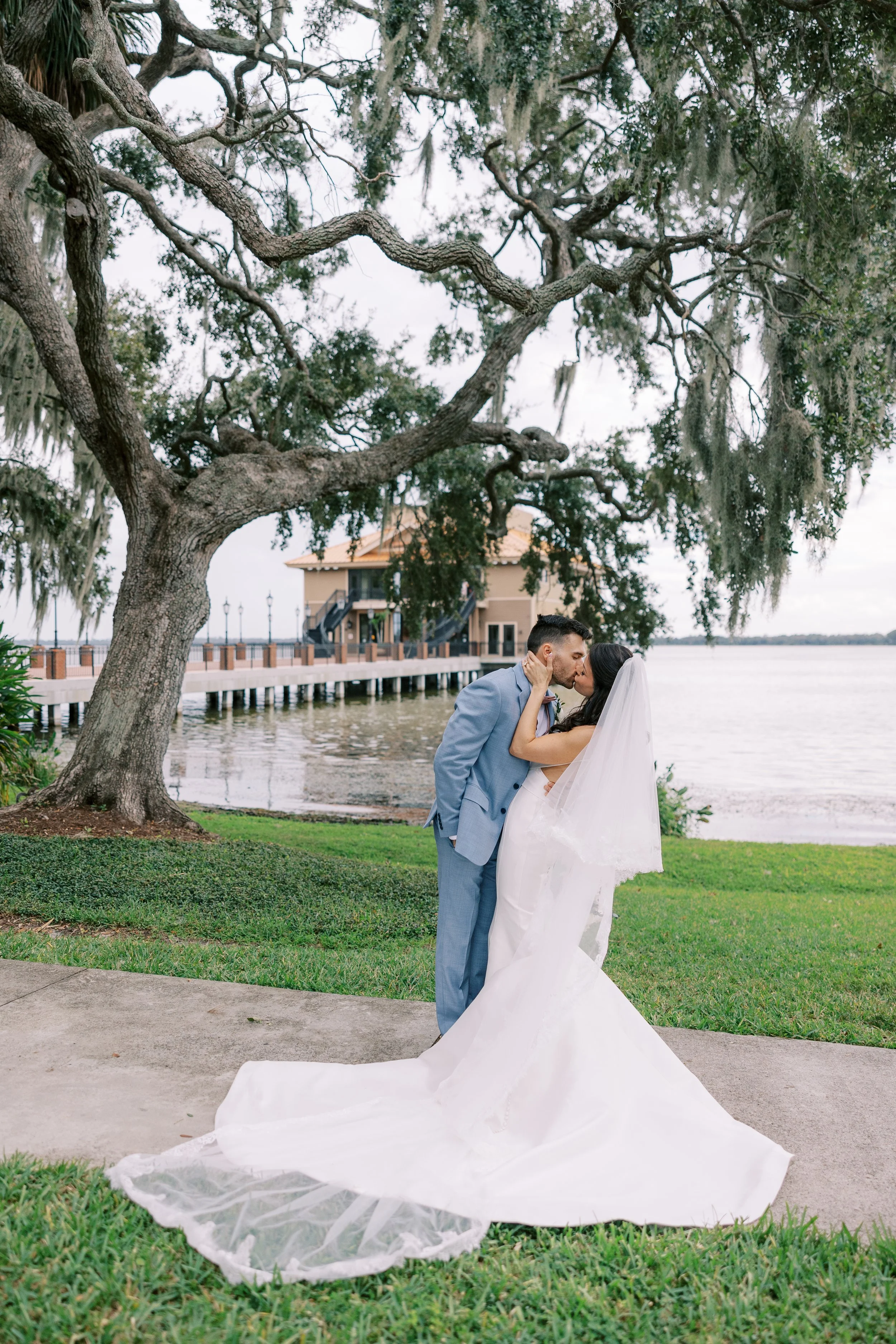 Bride and Groom Orlando lake wedding venue
