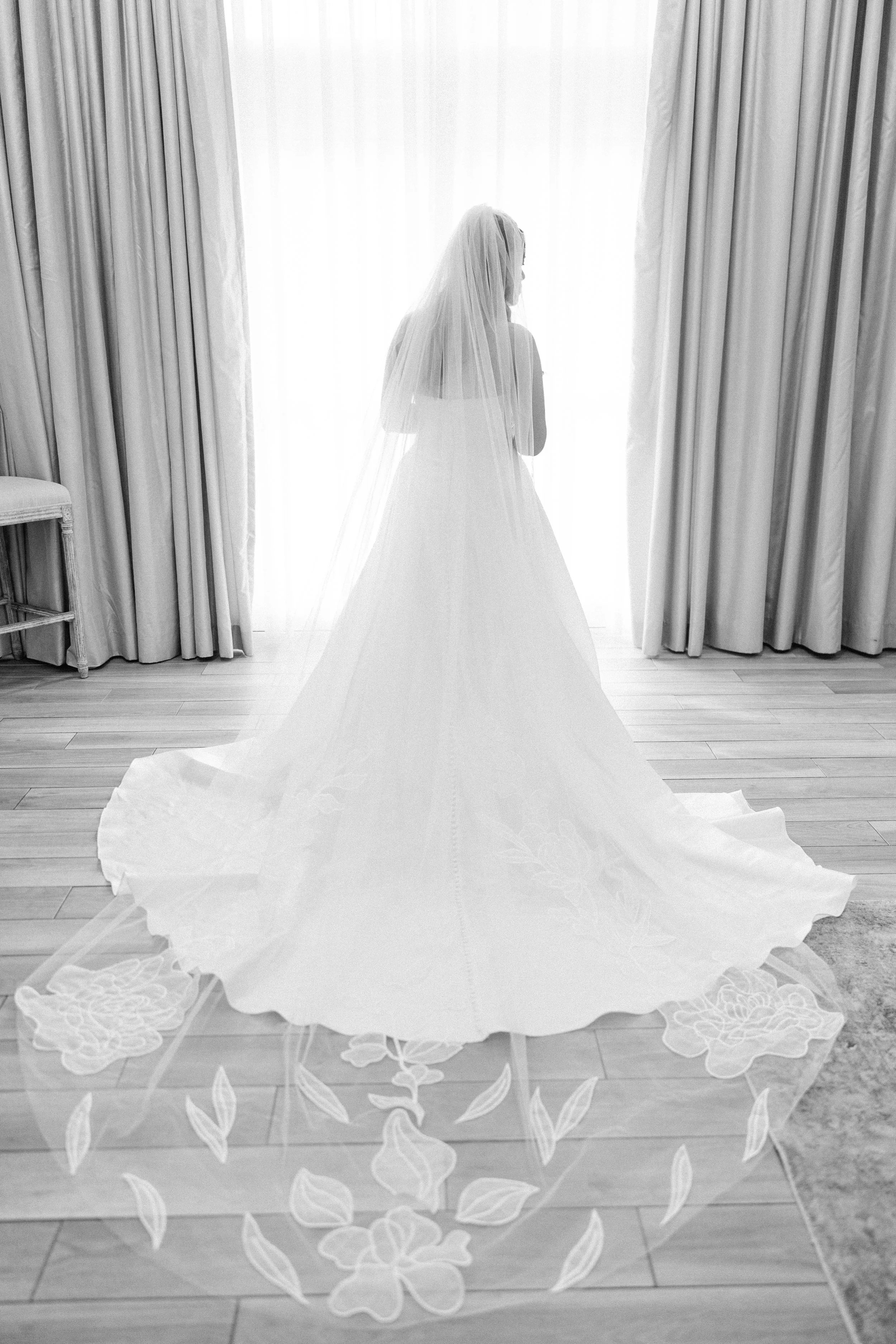 Black and white bridal portrait before her Florida wedding ceremony