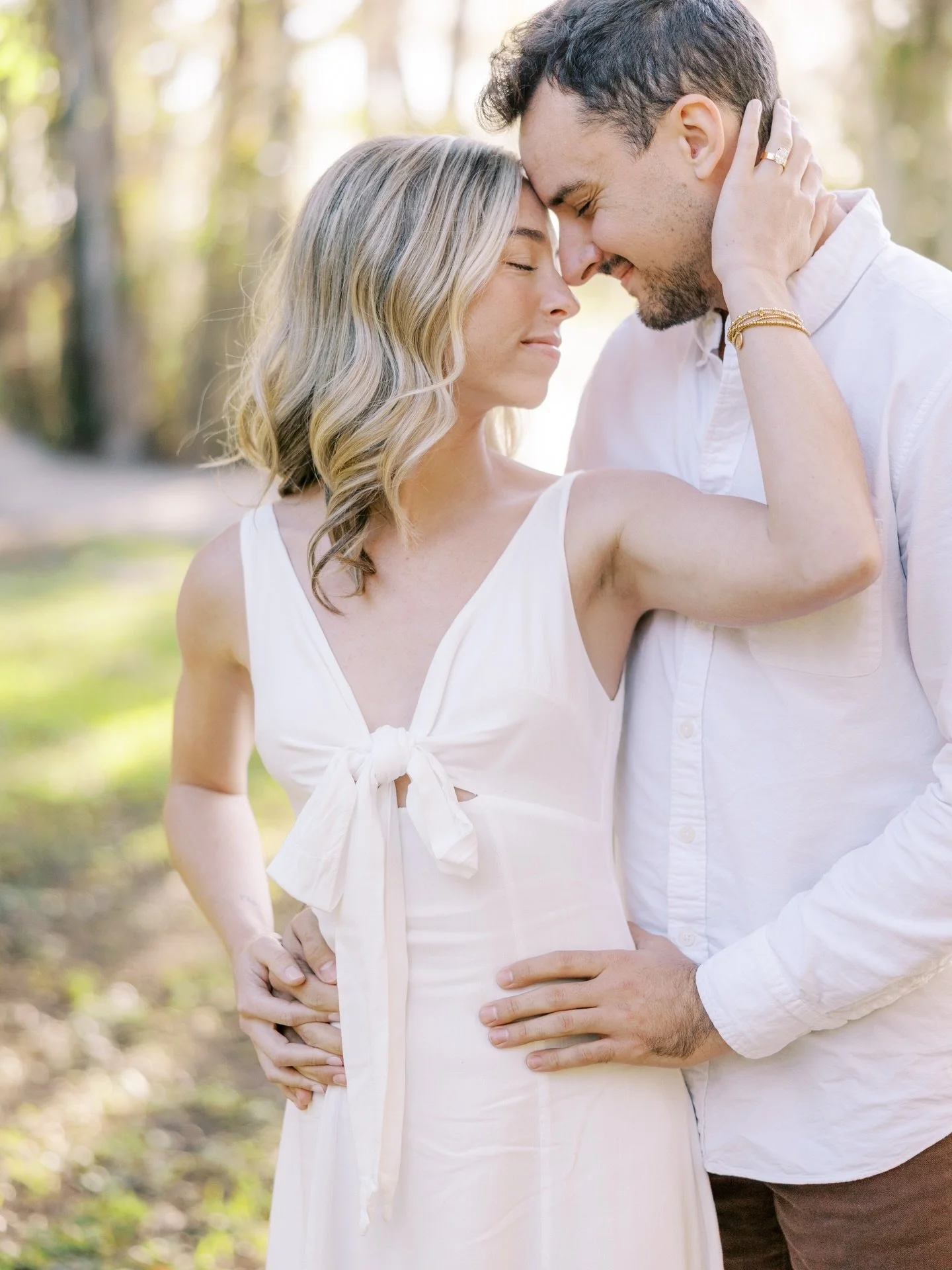 This sweet couple&rsquo;s engagement session hit their inbox last week, and now we&rsquo;re counting down to their big day in just a couple of weeks 🤍

Meanwhile, more wedding galleries are headed out this week ✨ timelines are being fine-tuned, plan