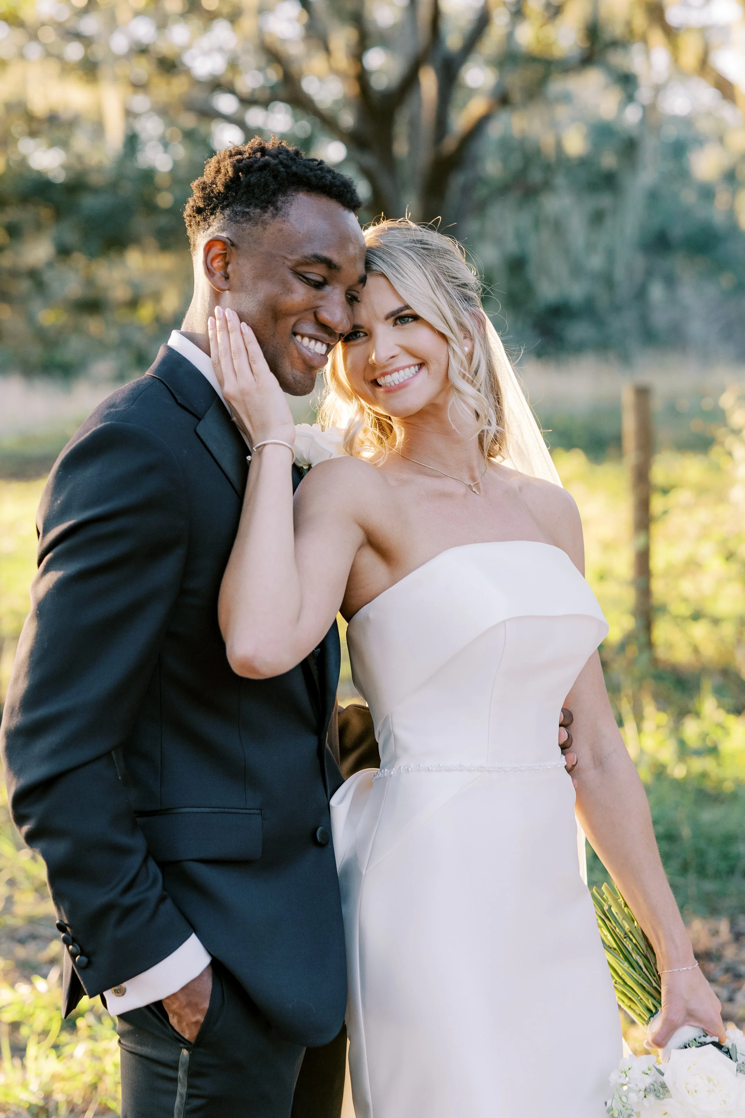 Bride and groom photos at Brown's Grove Sarasota Florida 