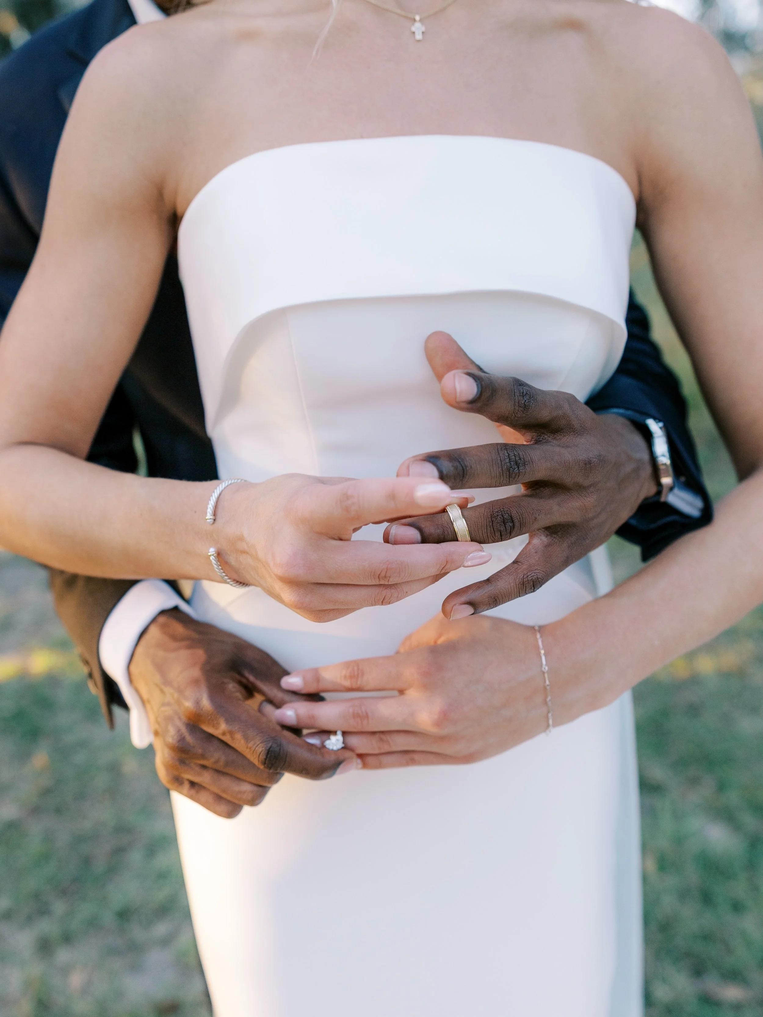 With wedding season (sort of) winding down, though in Florida, wedding season is basically the entire school year, I&rsquo;m finally committing to getting caught up on blog posts.

Grace and Emerson&rsquo;s November wedding day felt almost cinematic.