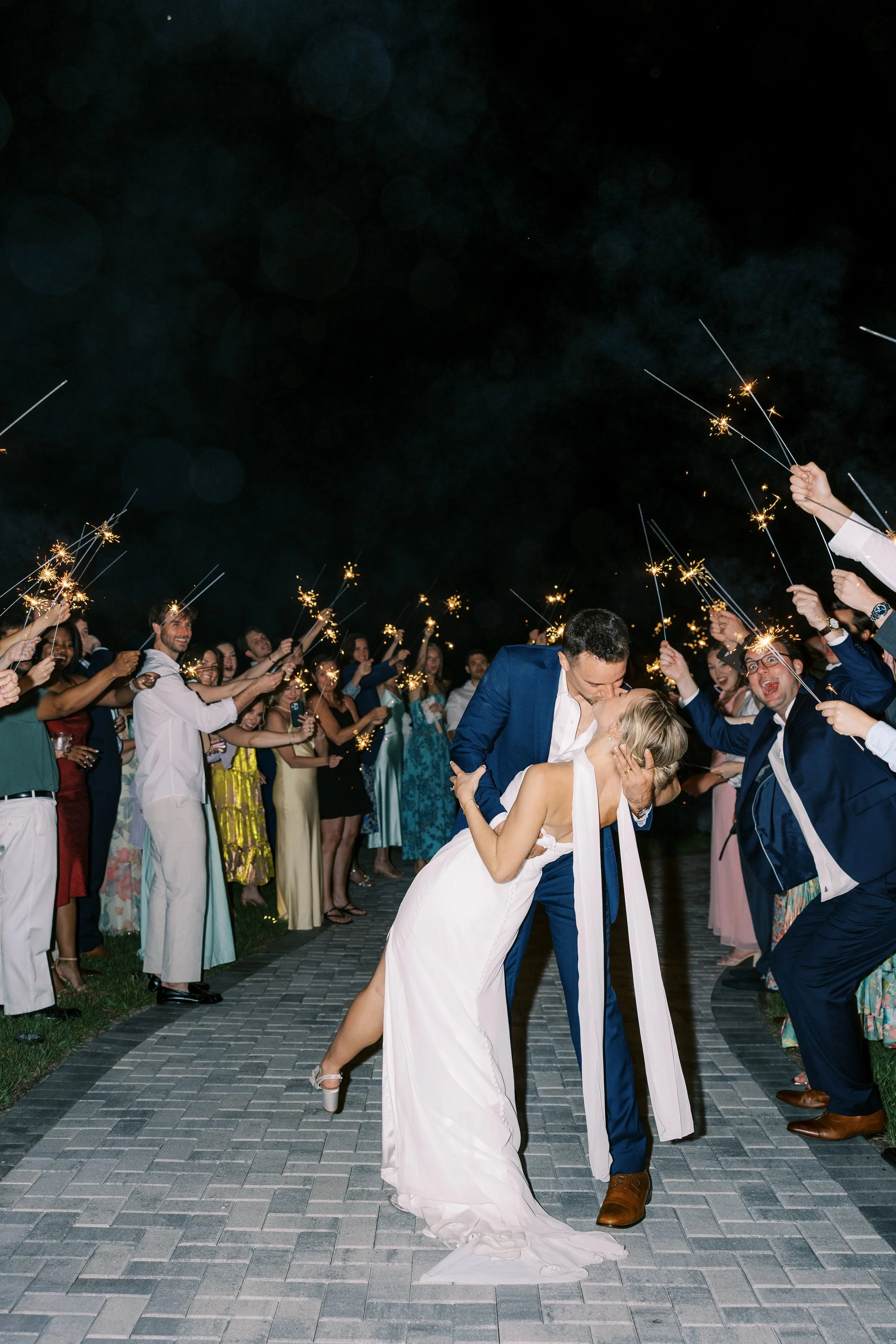 Wedding-exit-Orlando-photographer.jpg
