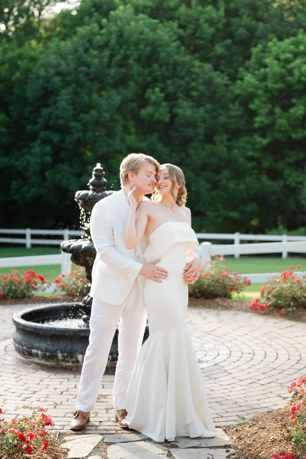 Camellia_Gardens_Monroe_NC_Wedding_fountain.jpg