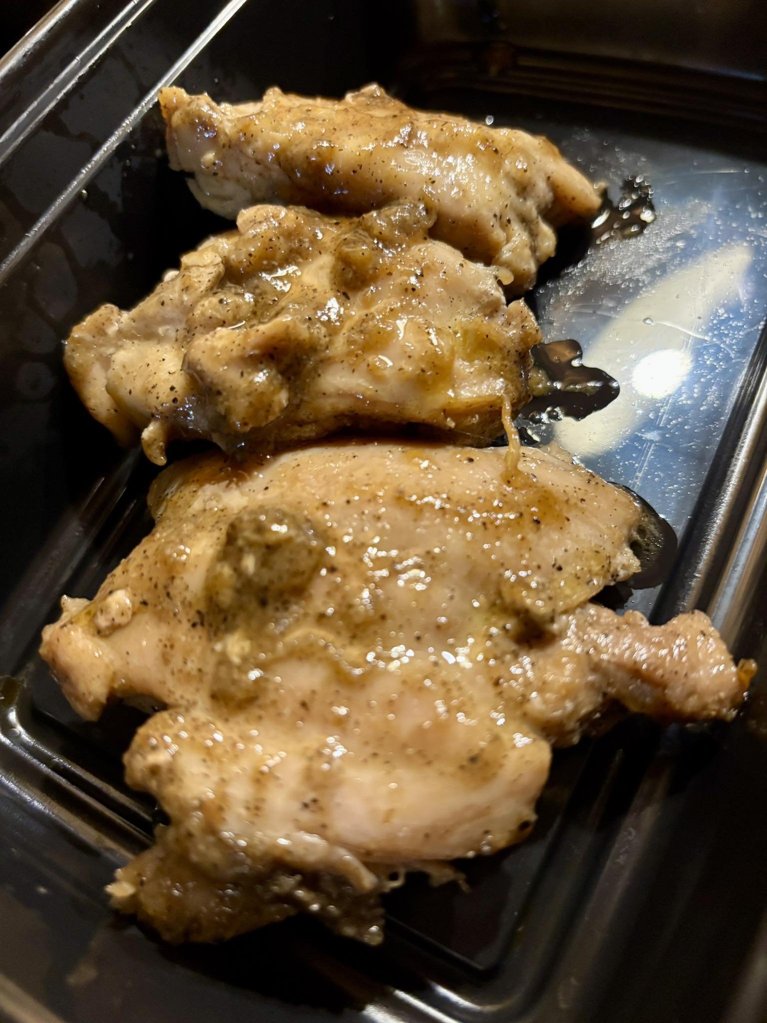 From the Kitchen: Garlic Gravy Chicken (low carb)