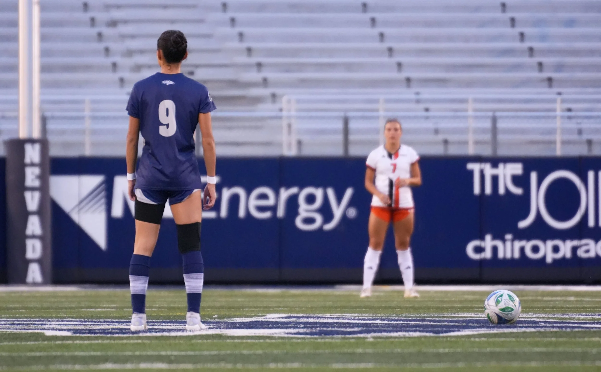 First Half_Navarro9_Kickoff.jpg