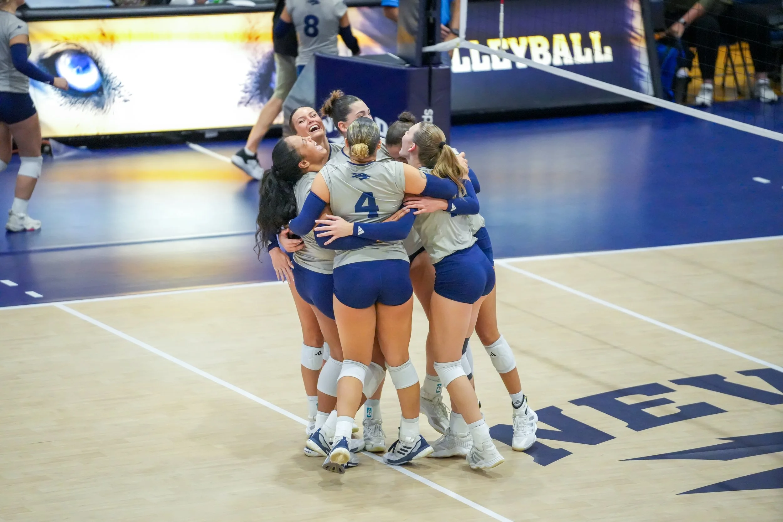 Set2_Team_Celebration.jpg