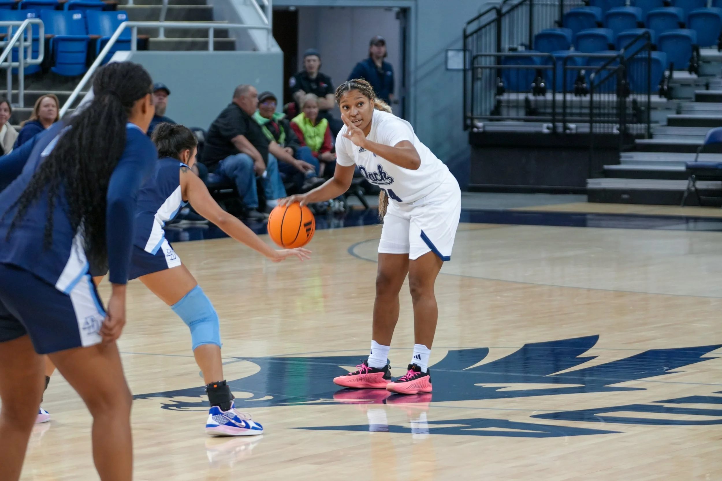 First Half_Durley24_Play Call2.jpg