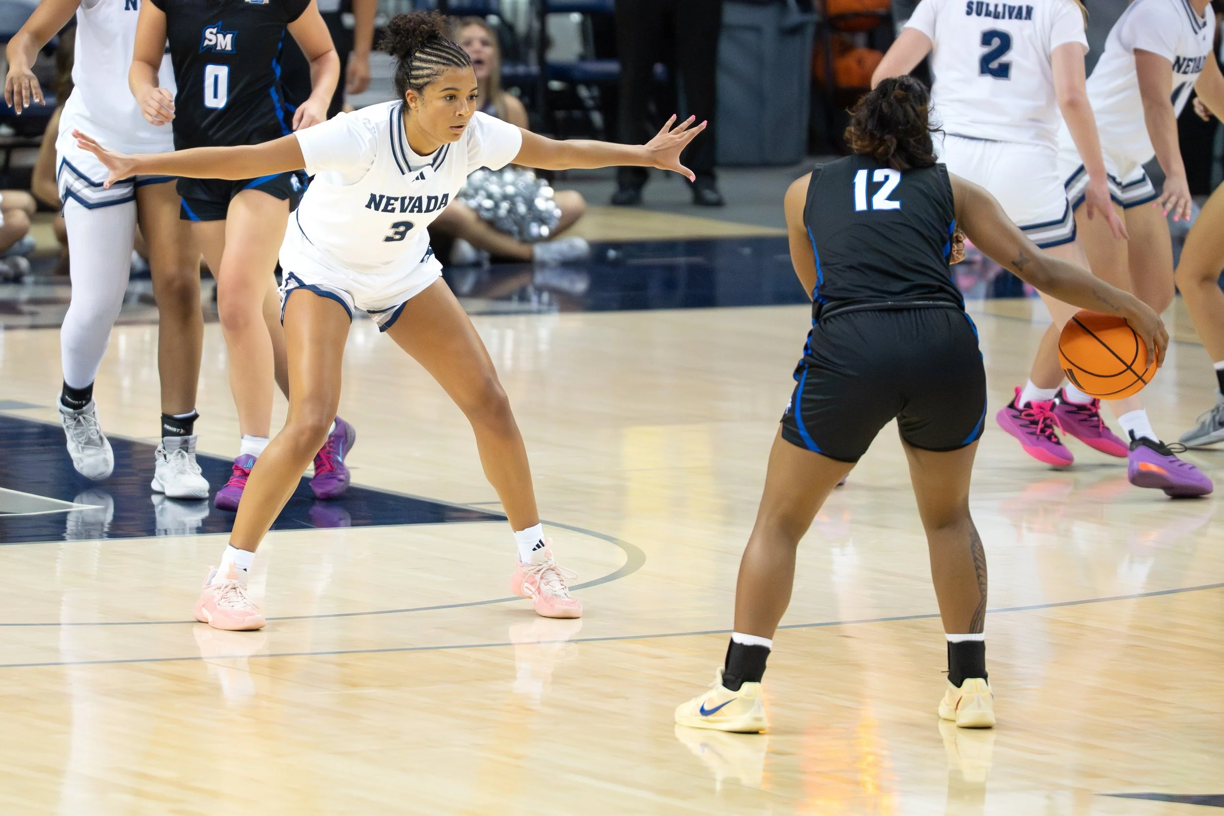 1st Quarter_Jones3_Defense.jpg