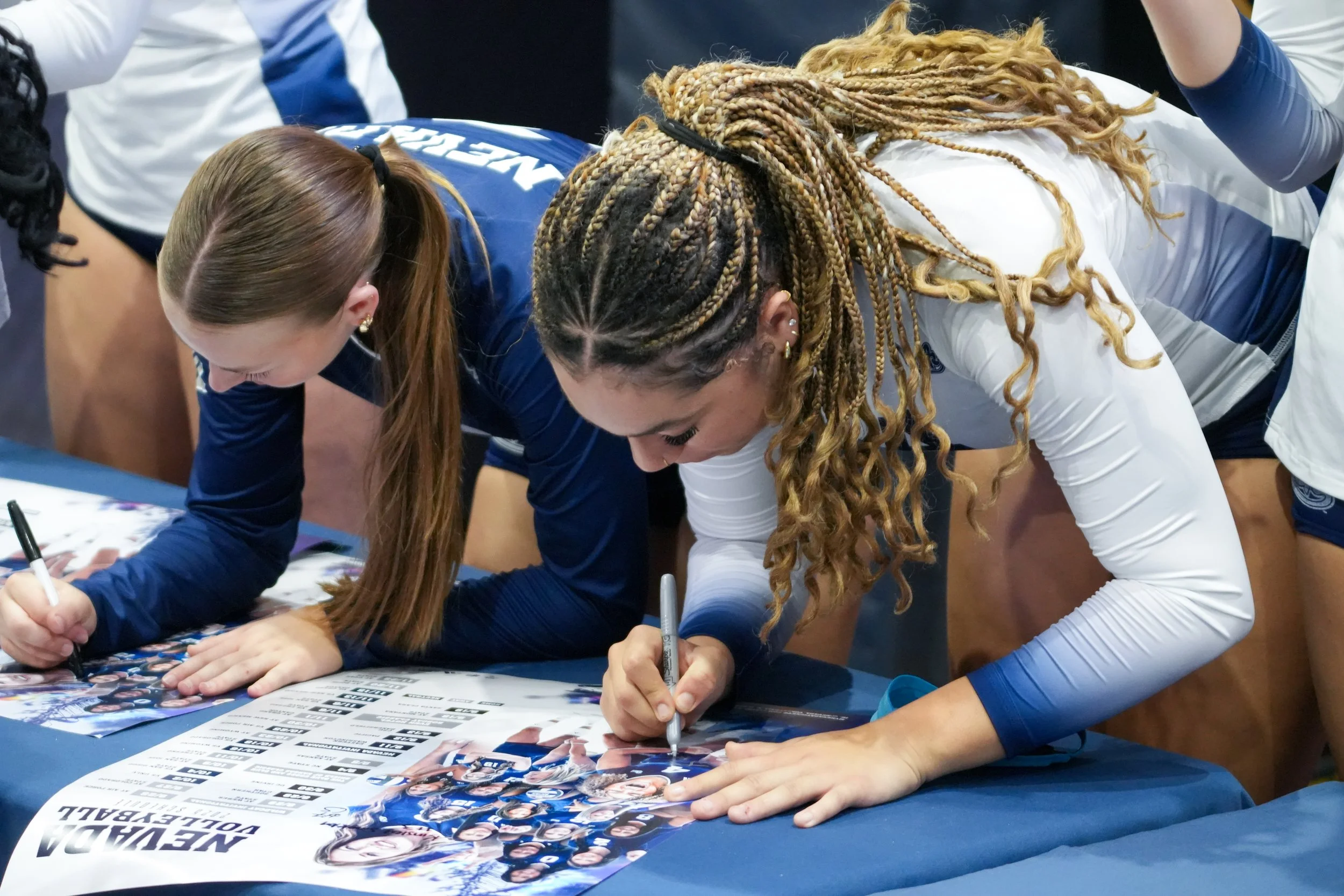 Post Game_Snyder4_Autographs.jpg