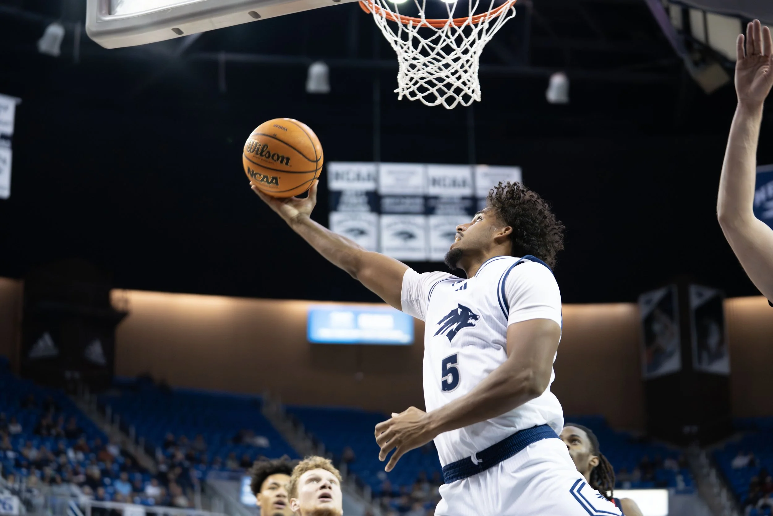 2nd Half_Robinson5_Layup.jpg