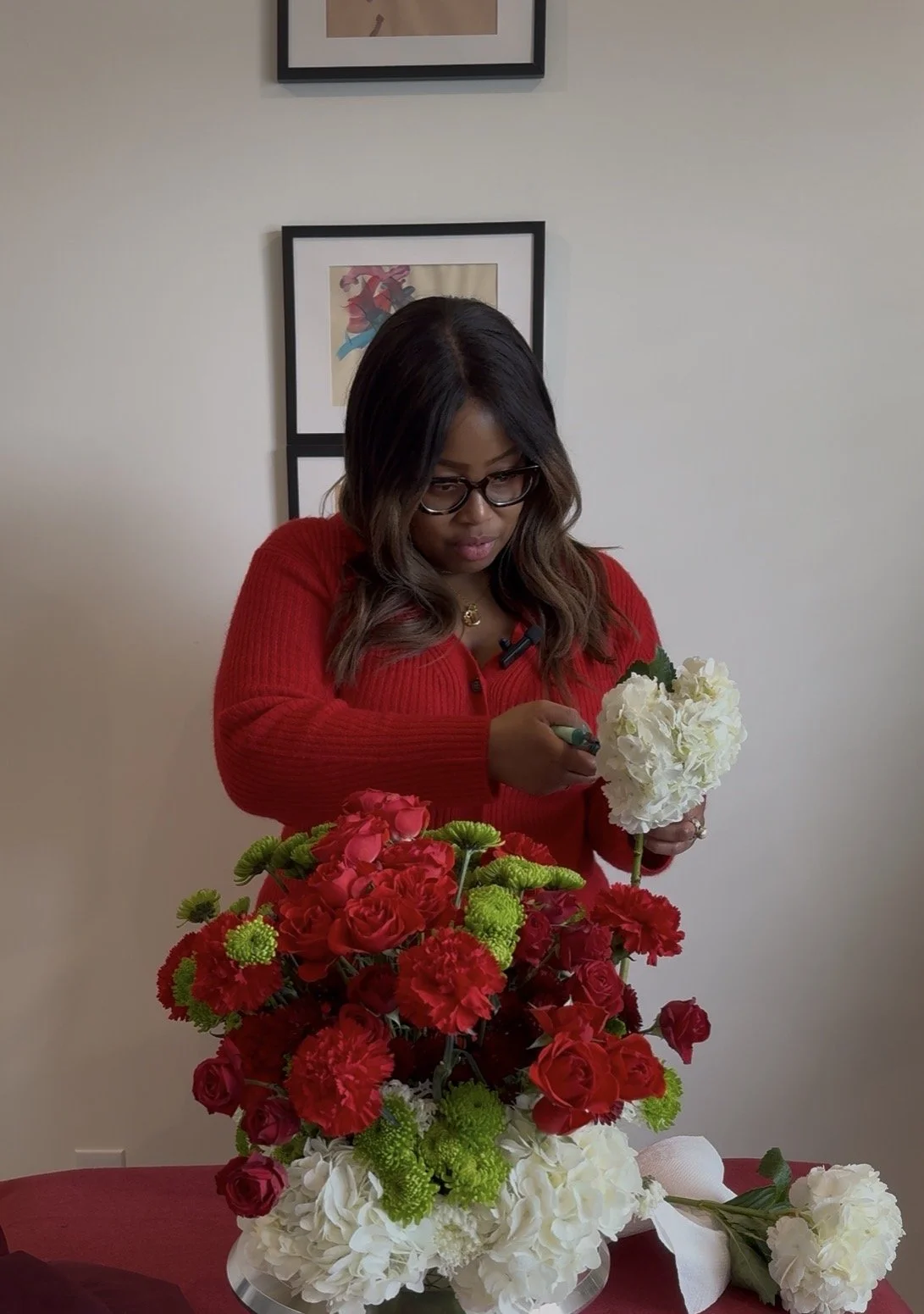 Behind the Scenes — bloom prep and detail work (trimming and refining) to ensure clean mechanics and a polished final design.








Sources




Extended thinking


