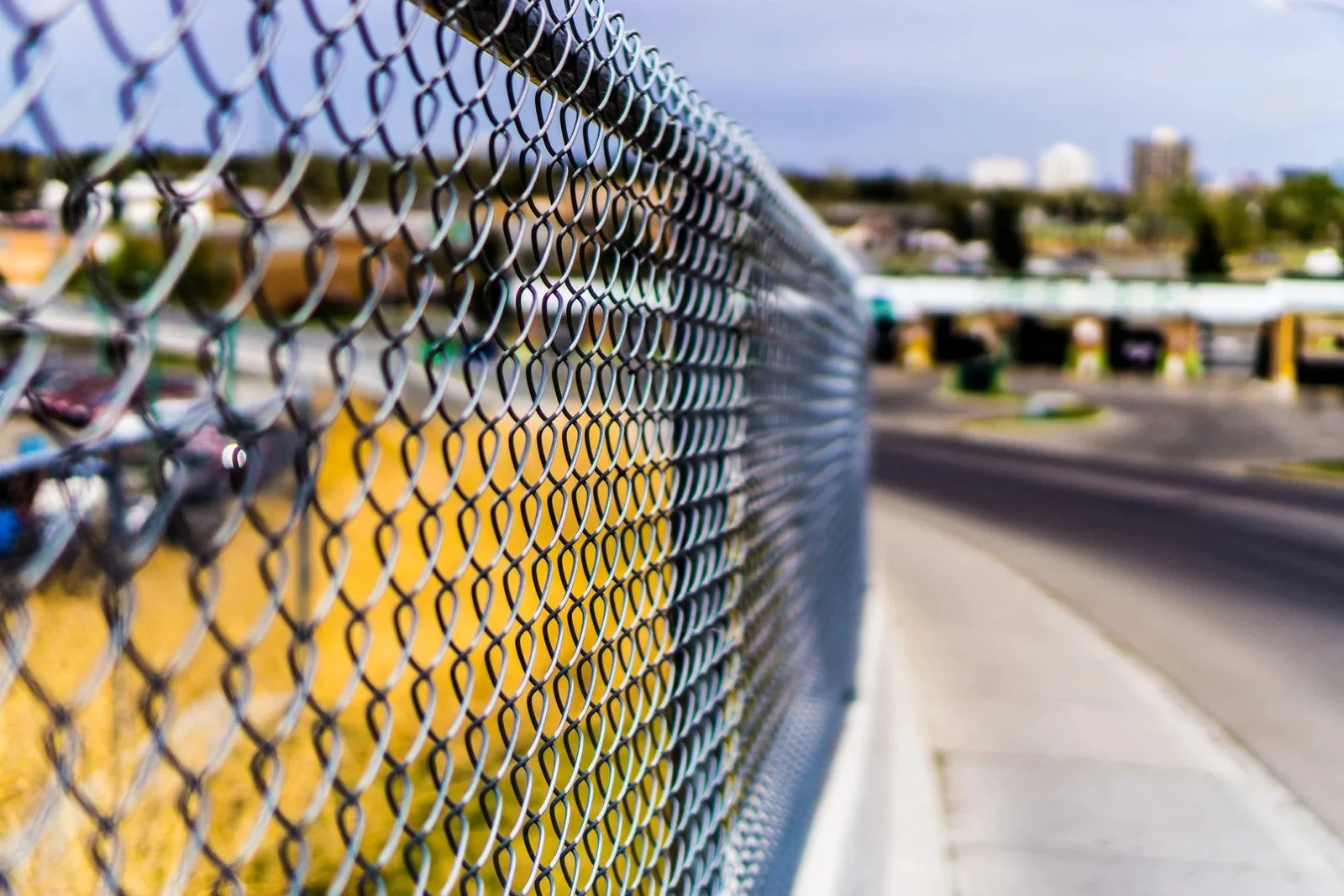 Chain Link Champions: The Tried-and-True Choice for Commercial Security