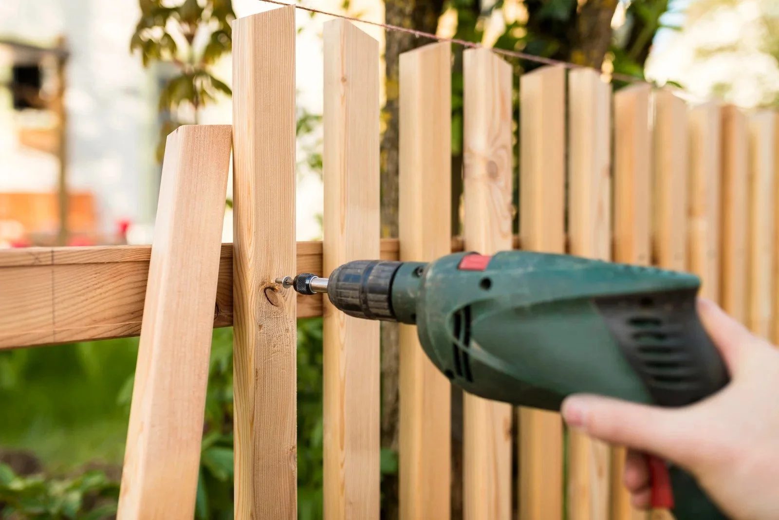 Replacing a Fence? Why Doing It Right Makes All the Difference
