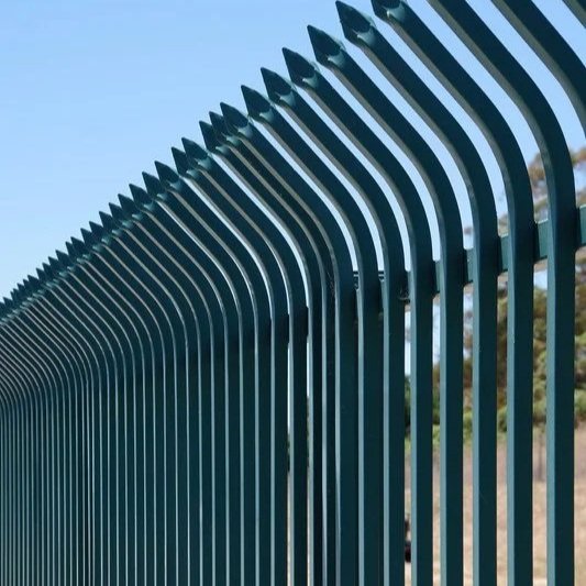 Strong, Smart, and Subtle: Security Fences That Don't Sacrifice Style