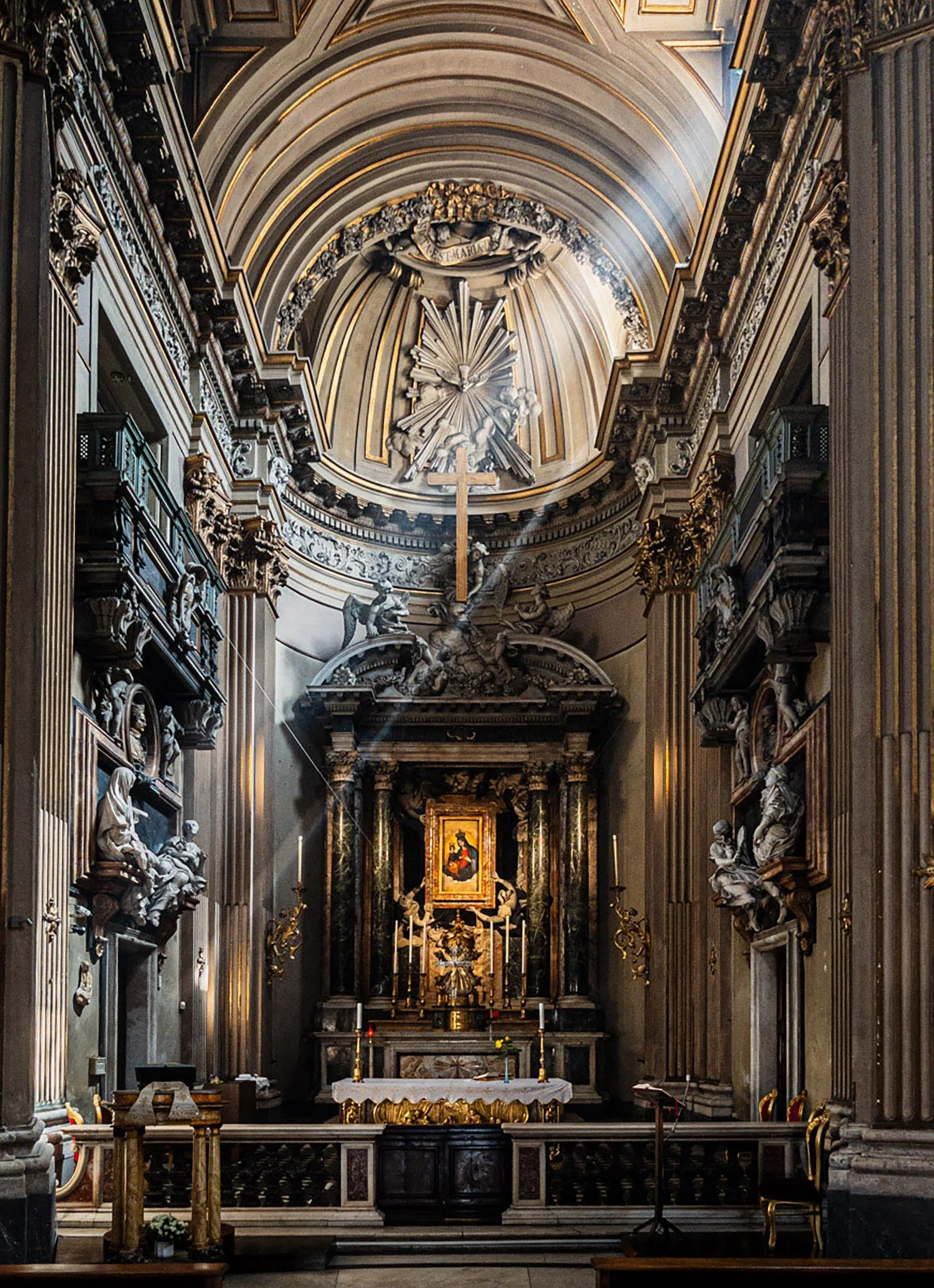 Divine Light 003.jpg