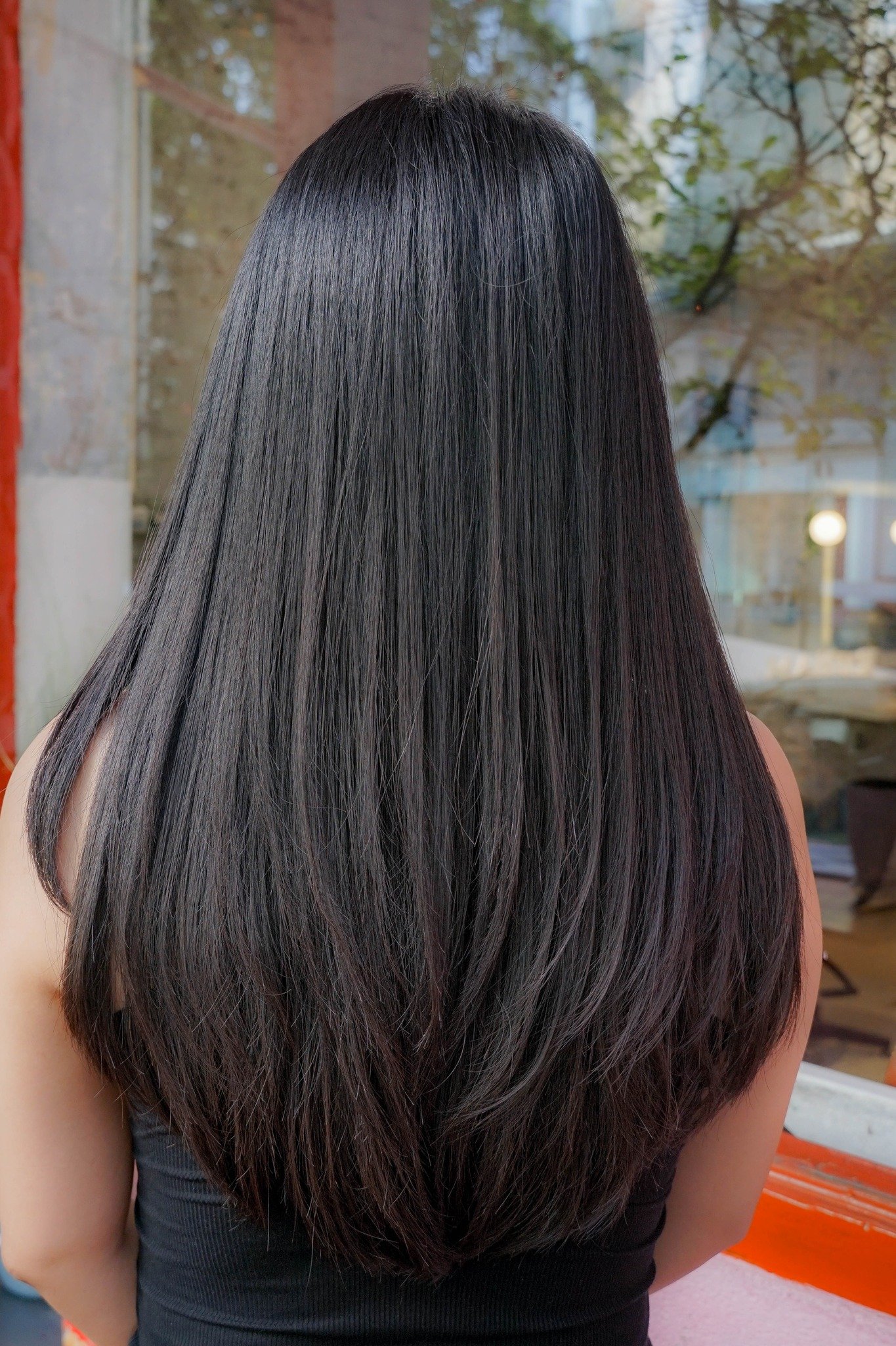 Duỗi tự nhi&ecirc;n &ndash; kh&aacute;c g&igrave; so với duỗi thẳng truyền thống?

✔ T&oacute;c nh&igrave;n mềm v&agrave; tự nhi&ecirc;n hơn
✔ &Iacute;t bị lộ nếp khi mọc t&oacute;c mới
___
Hair Bar
BOOK NOW / LI&Ecirc;N HỆ: 090 990 43 03
https://www