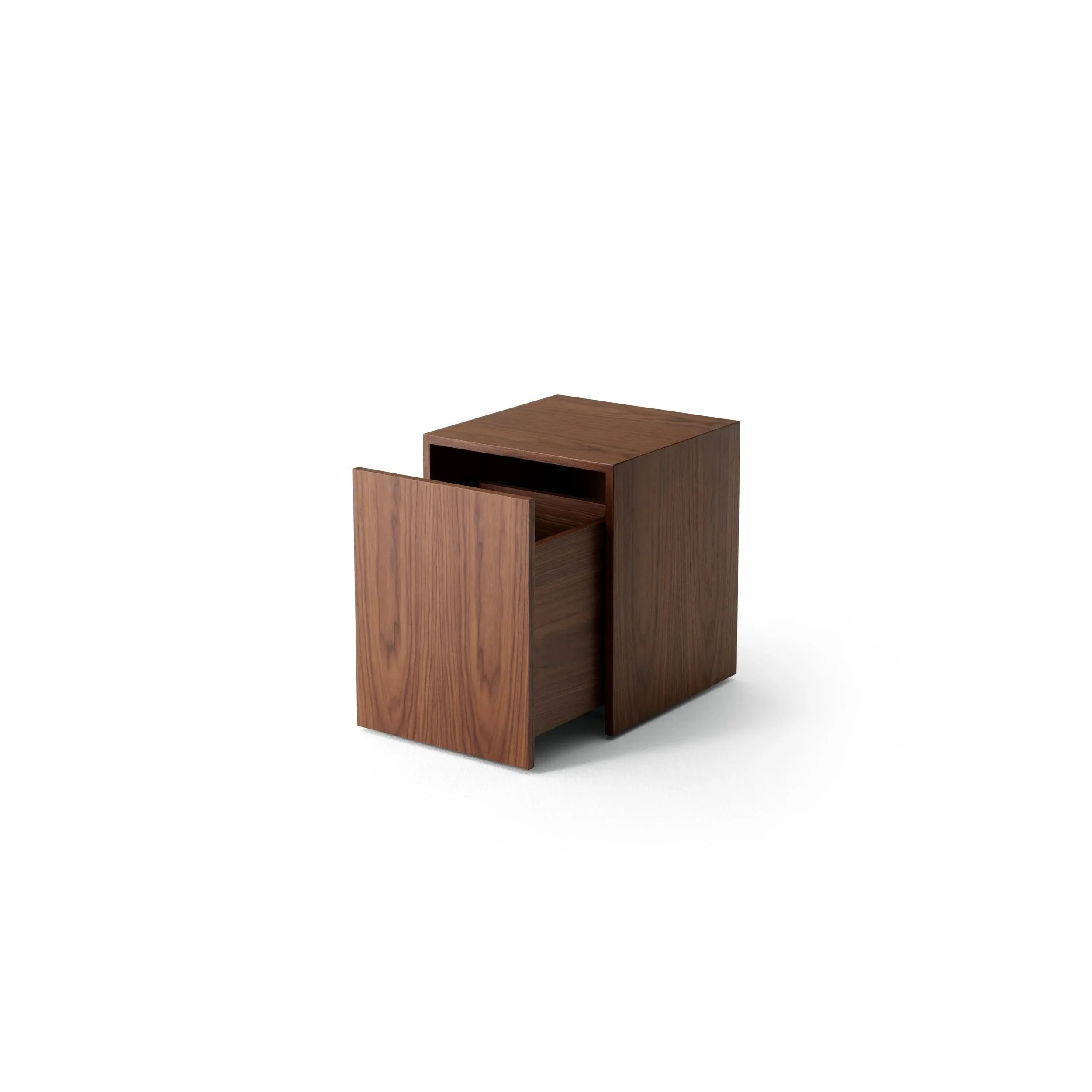 newworks_packshot_40931_mass_side_table_drawer_1.jpg