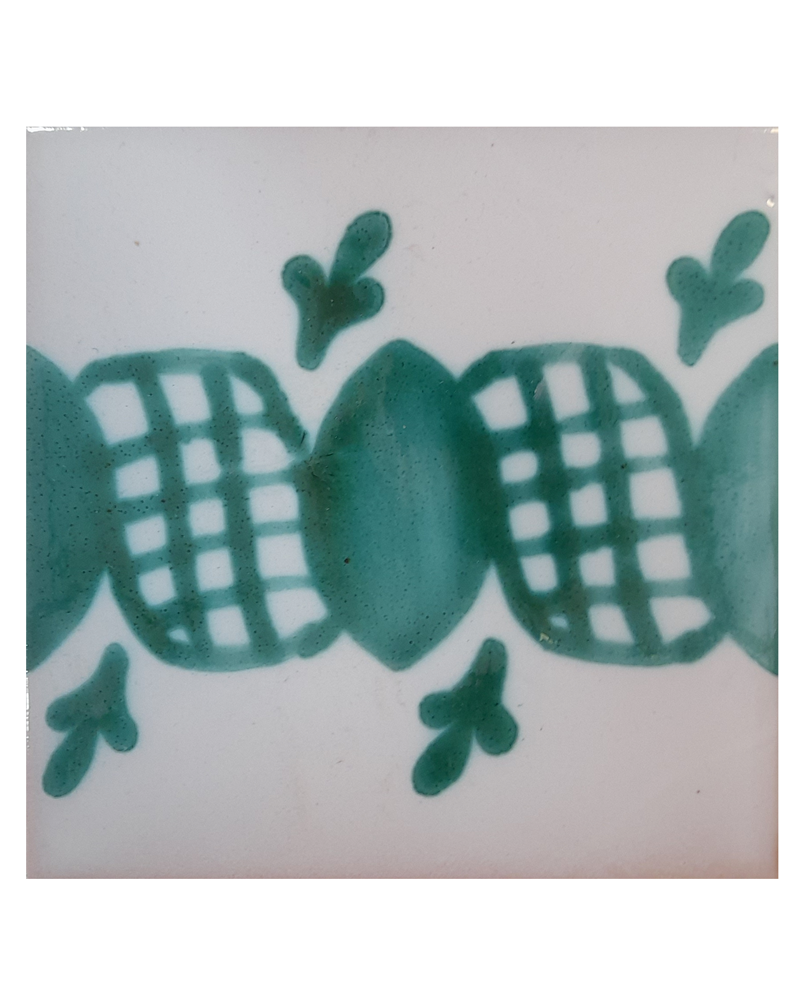 Tirabuzón Ceramic Tile in Green