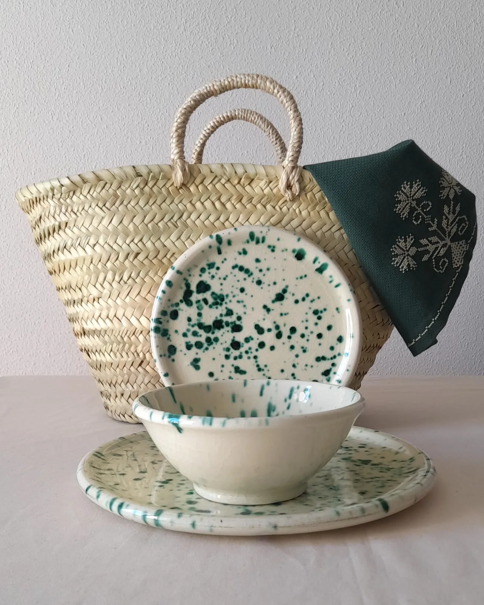 Speckled Green Ceramics — CASA PLETÓRICA