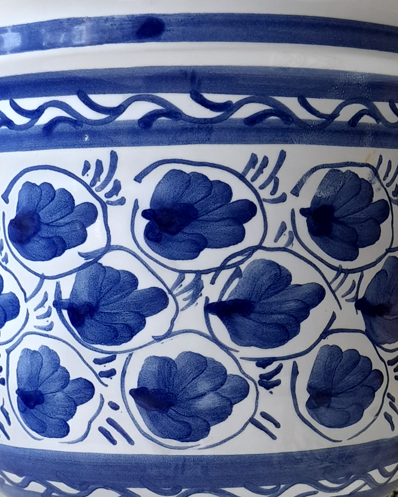 Pámpano Spanish Ceramic Vase - Detail- CASA PLETORICA.png