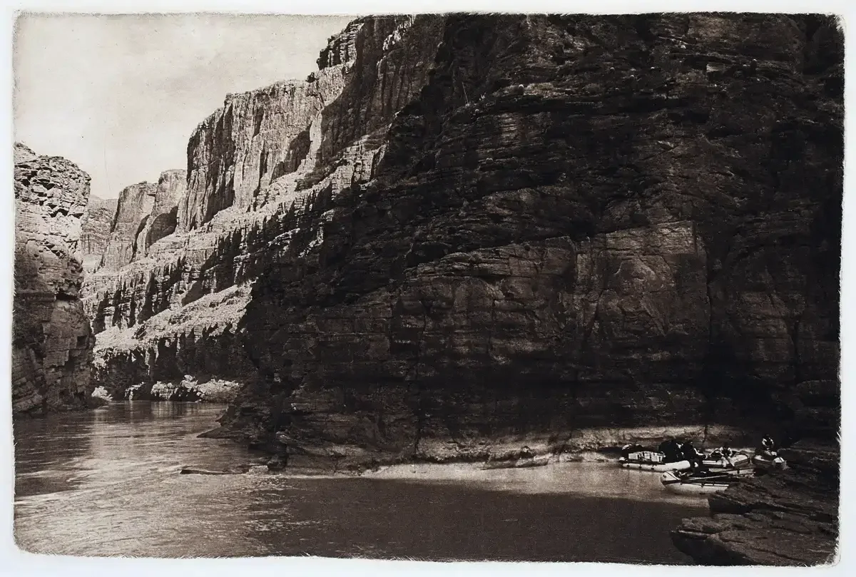 HAVASU-HARBOR-SEPIA.webp