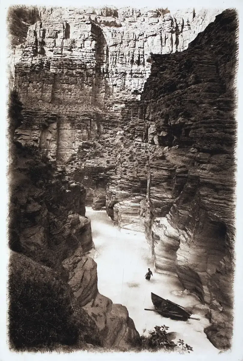 HAVASU-SEPIA.webp