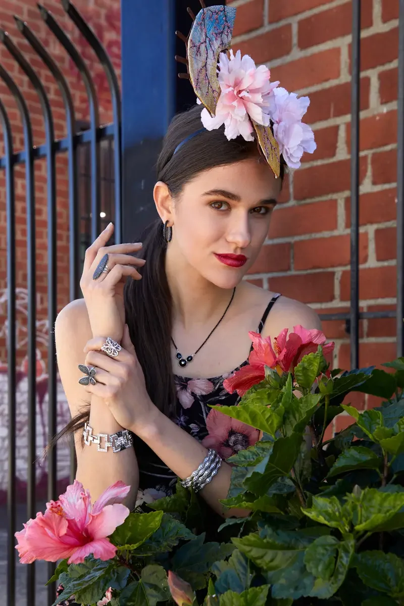 Victoria Henley, profile, fan fascinator headpiece, hibiscus flowers, Los Angeles fashion week test shoot, photographed by Scott Parker Photo