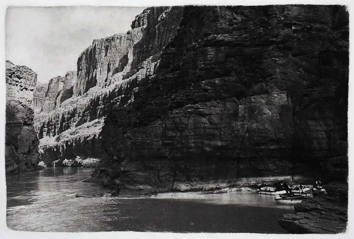 HAVASU-HARBOR-BLACK.webp