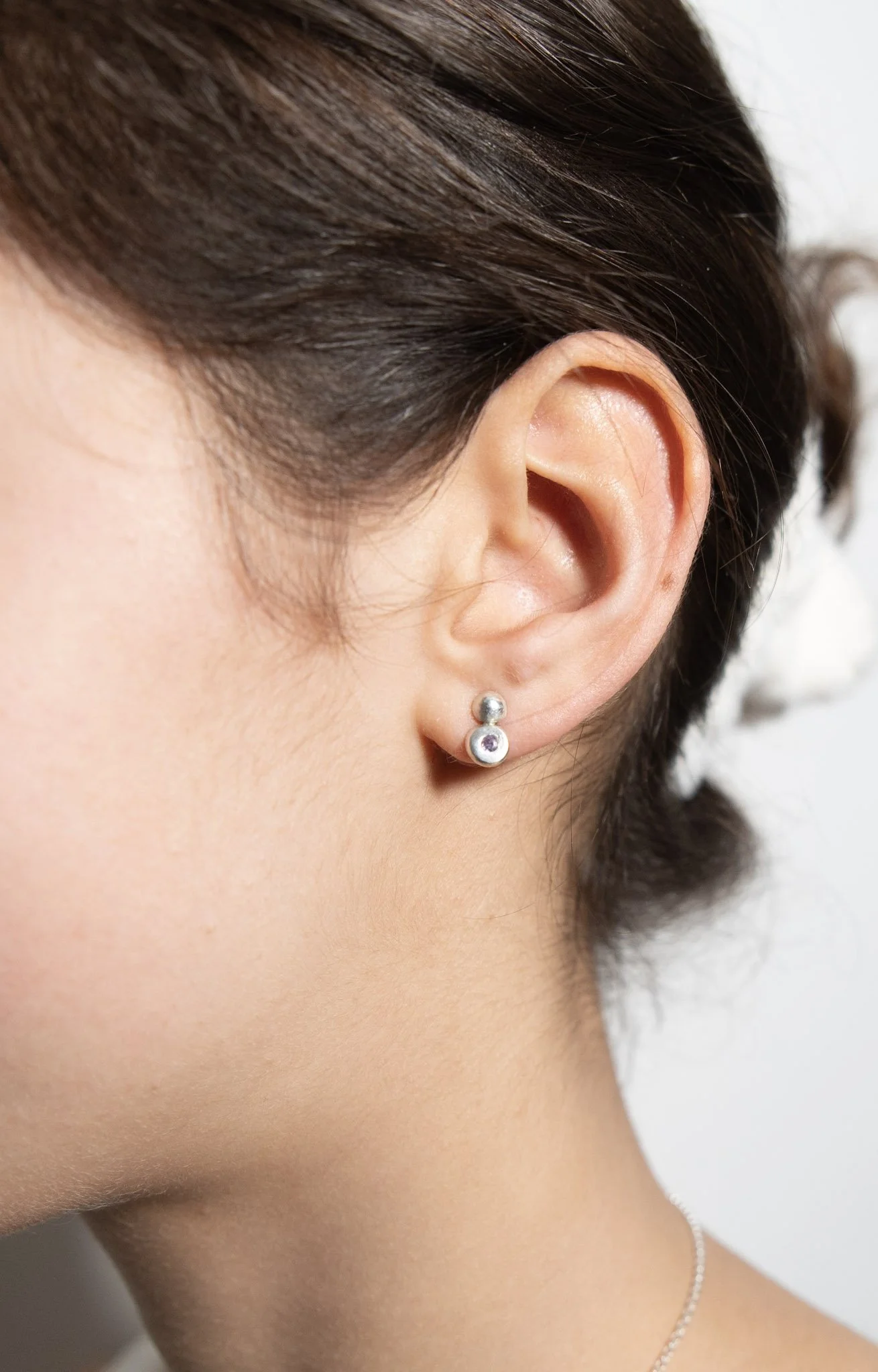 Silver "Fortuna" stud earrings with lilac cubic zirconia