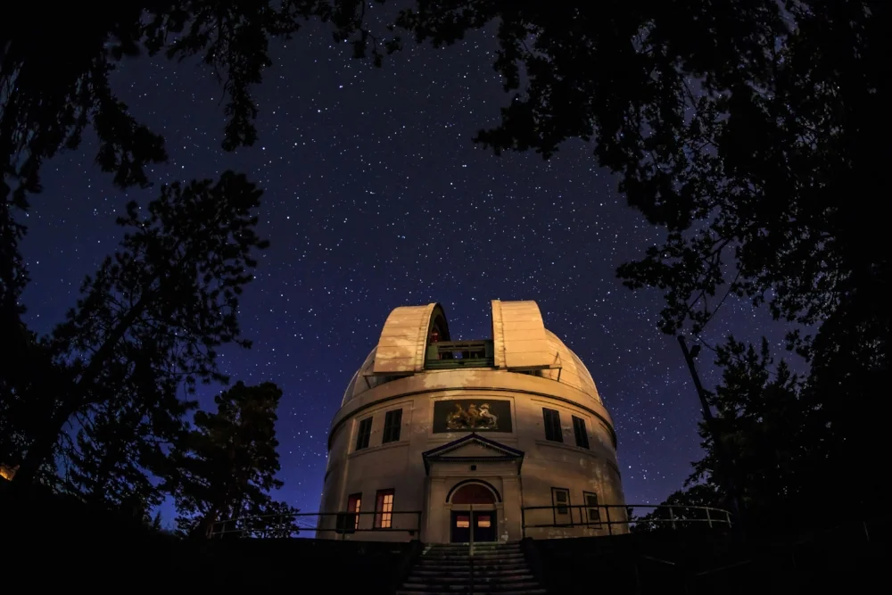 Observatory-at-Night.JPG