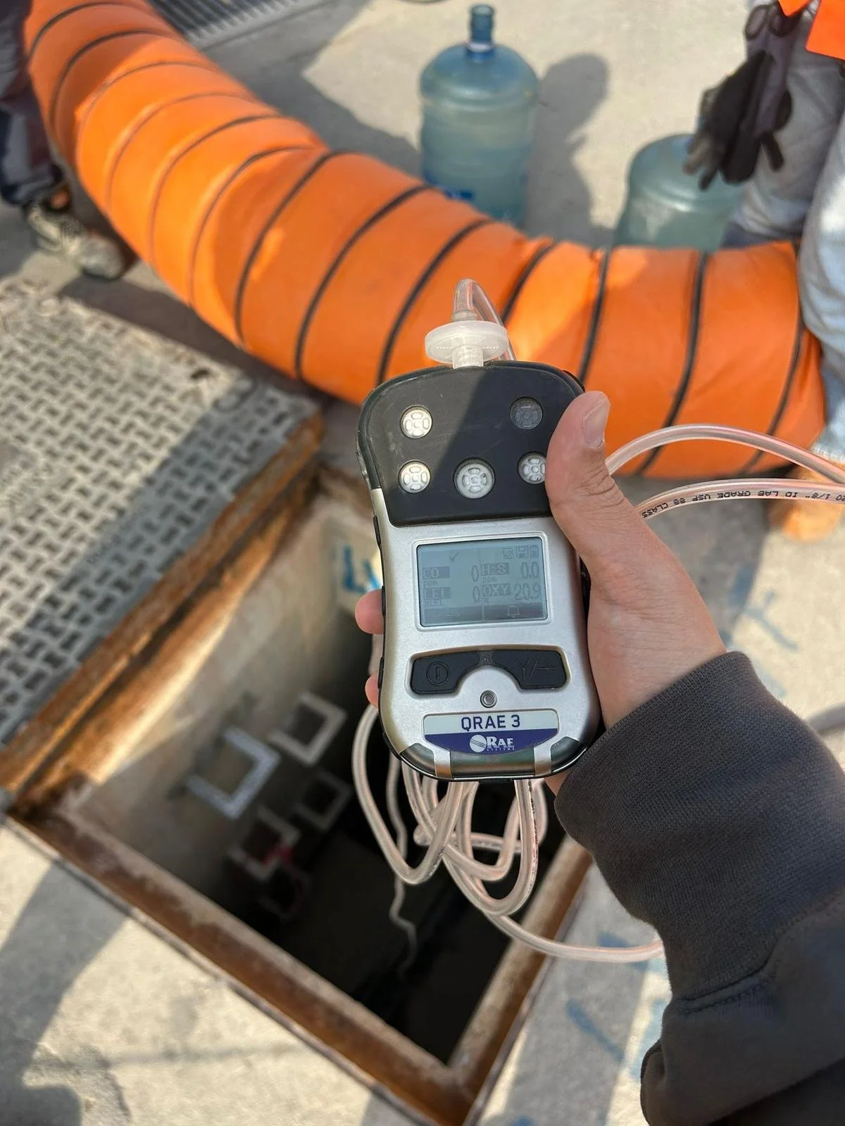 Confined space gas detection