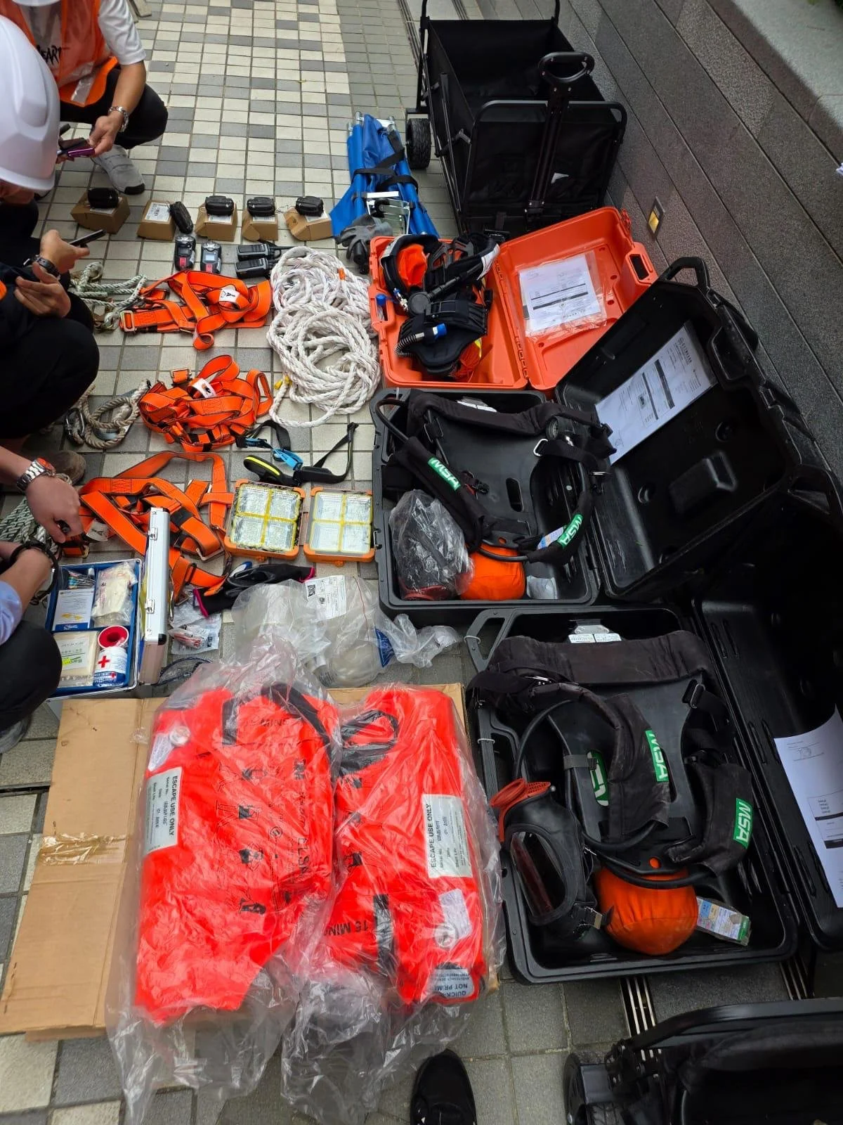 Confined space equipments